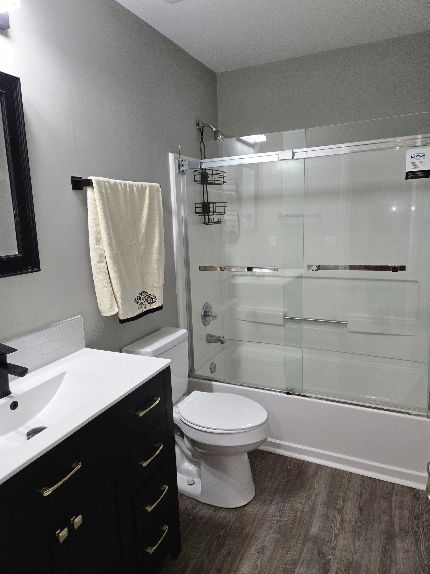 2447 Stately Oaks Drive Property Photo 20
