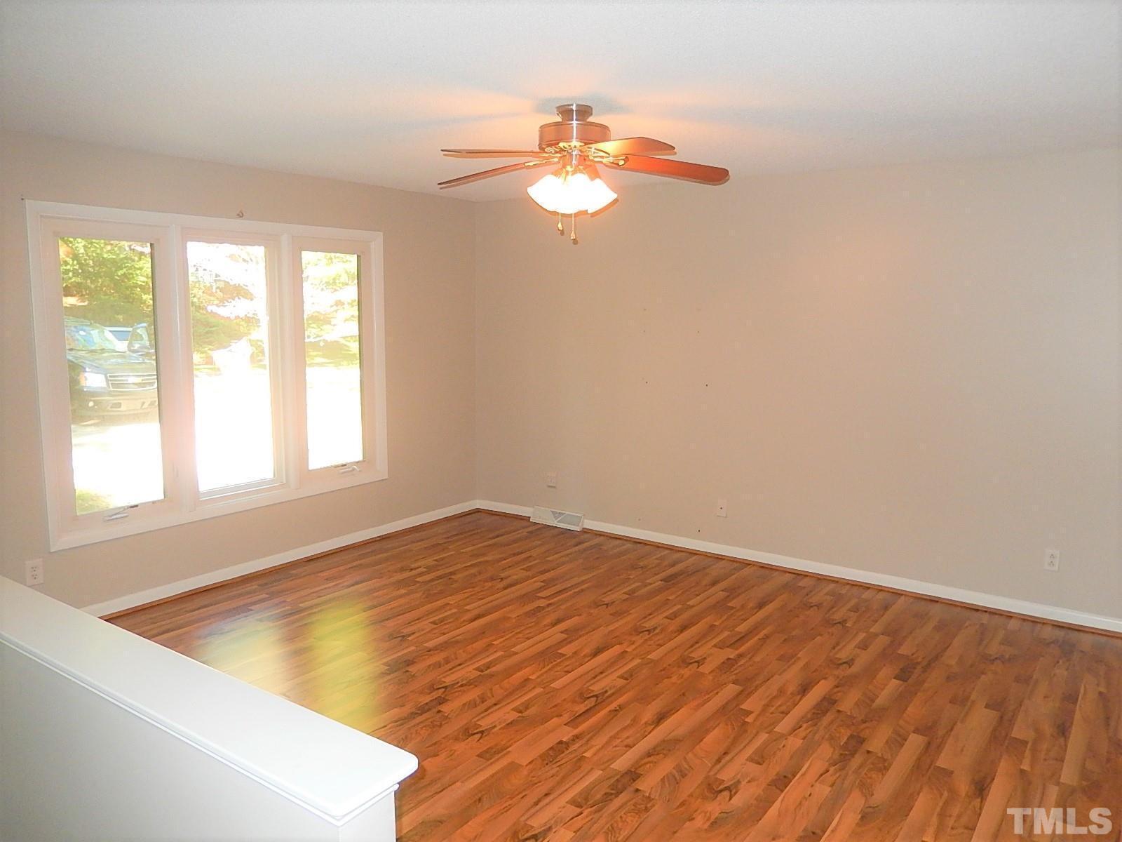 6704 Winding Trail Property Photo 3