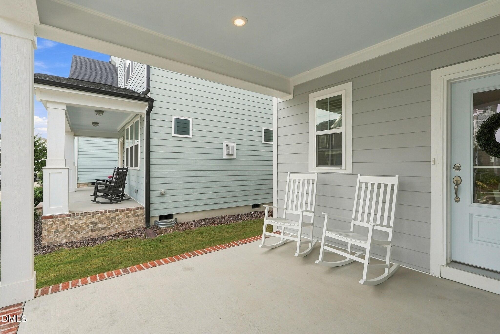 1216 Barreto Drive Property Photo 4