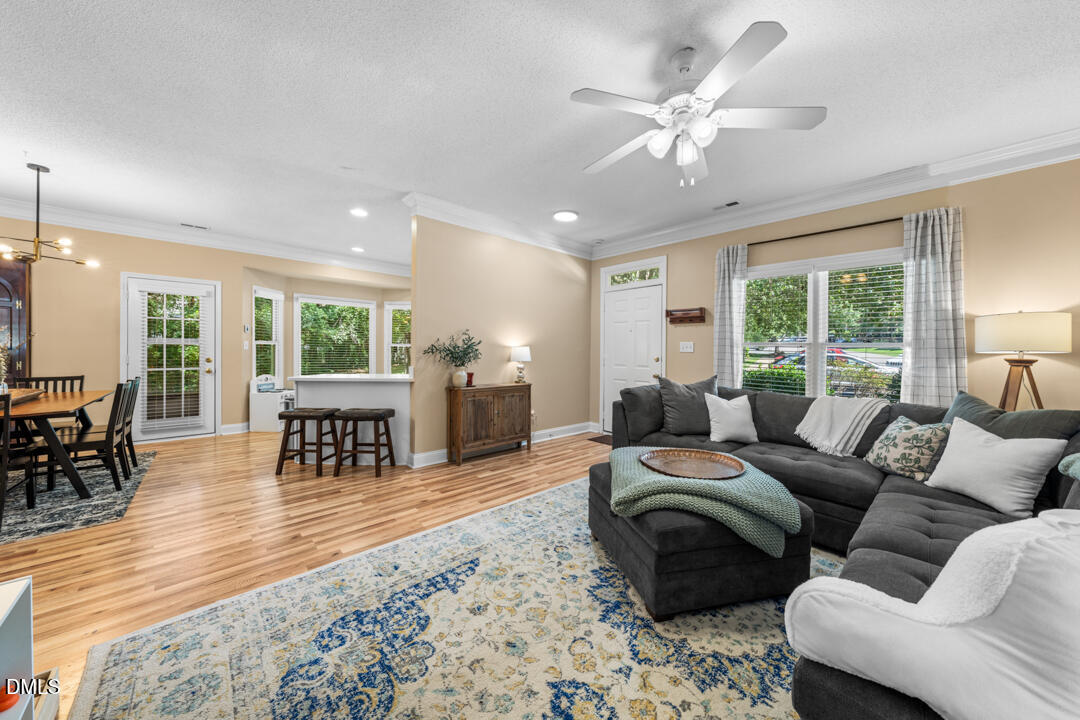 66 Forest Oaks Drive Property Photo 3