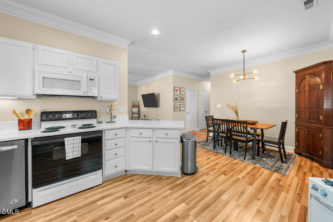 66 Forest Oaks Drive Property Photo 12