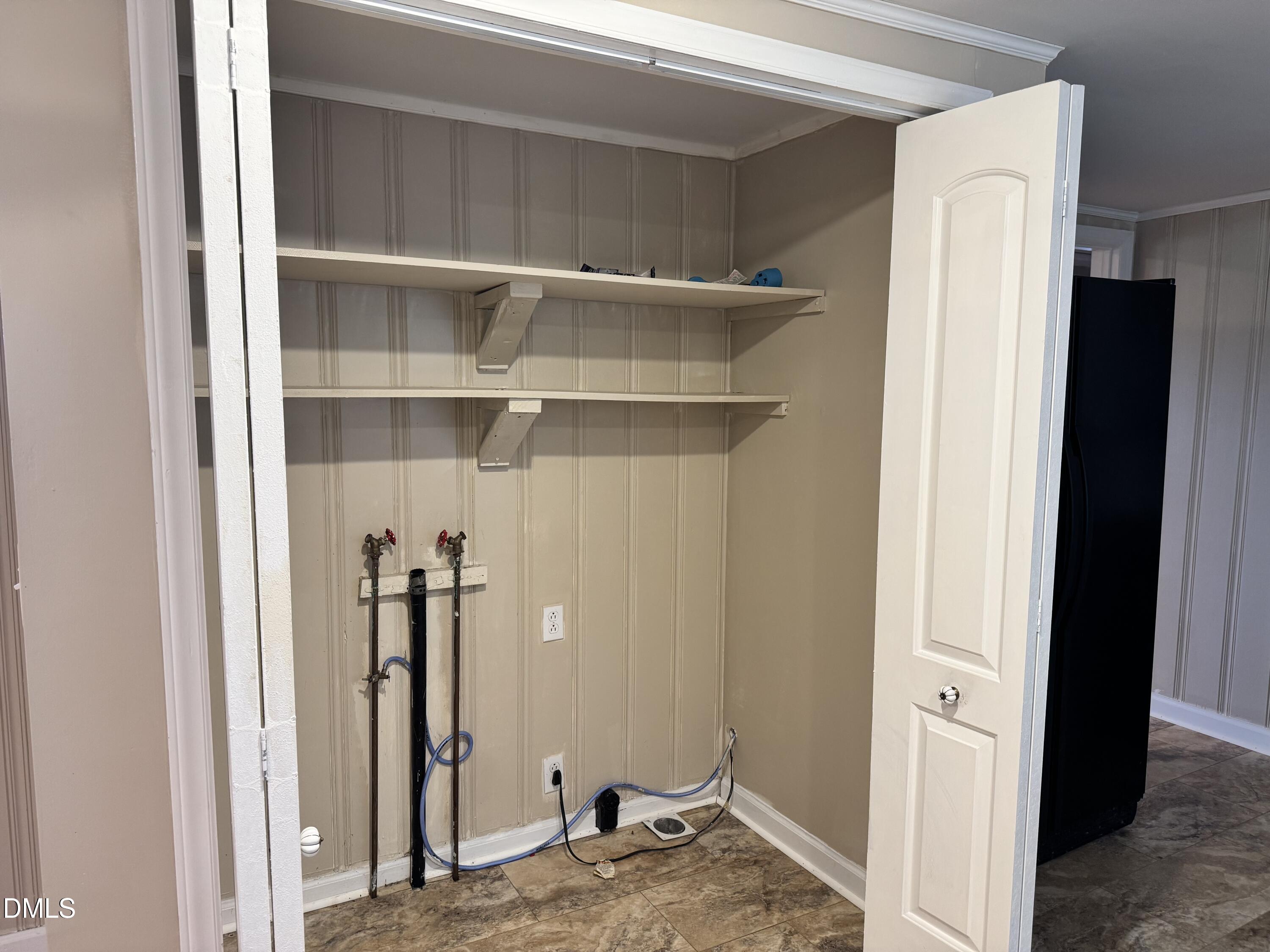 6681 Peele Road Property Photo 14