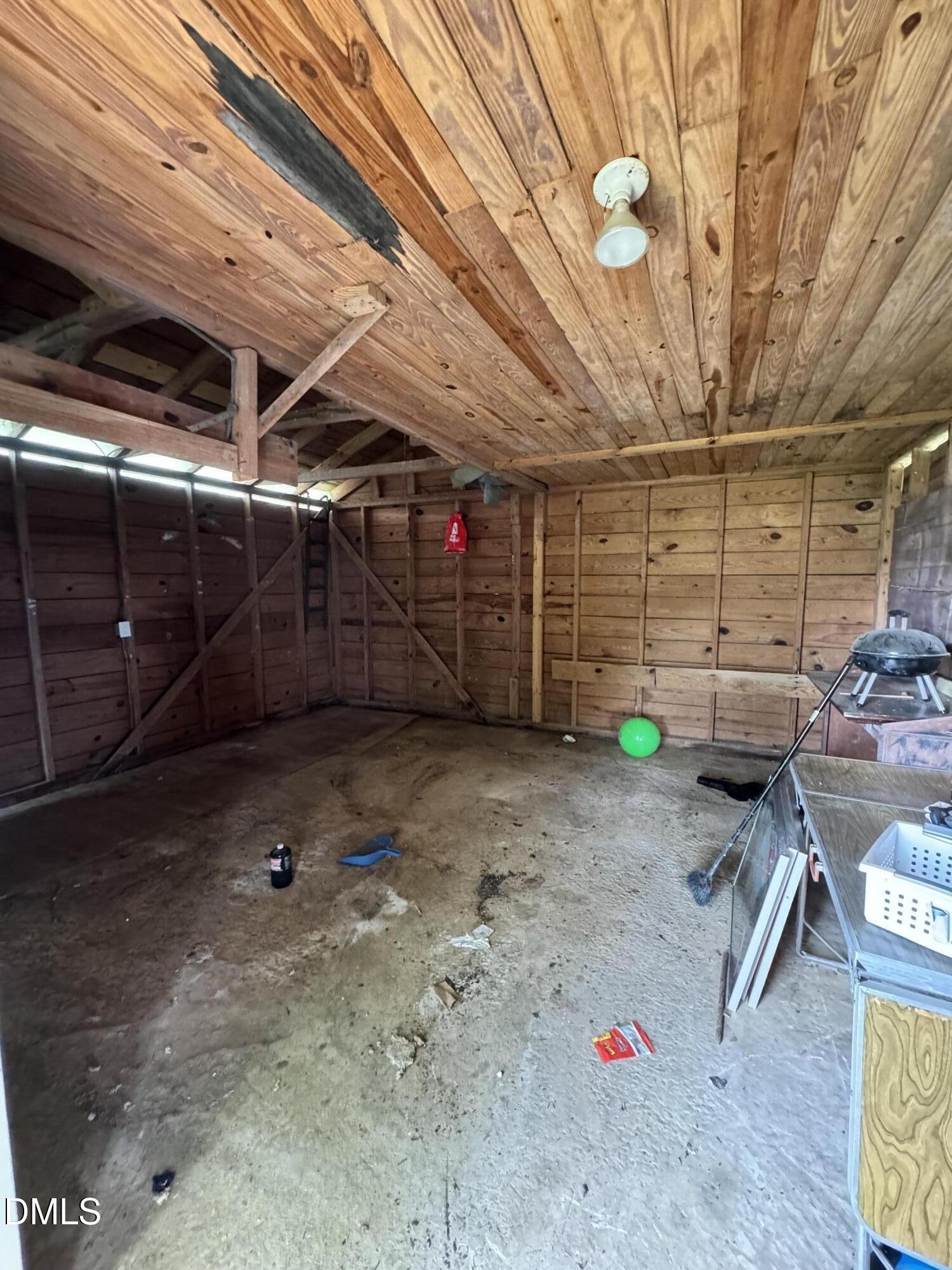 6681 Peele Road Property Photo 15