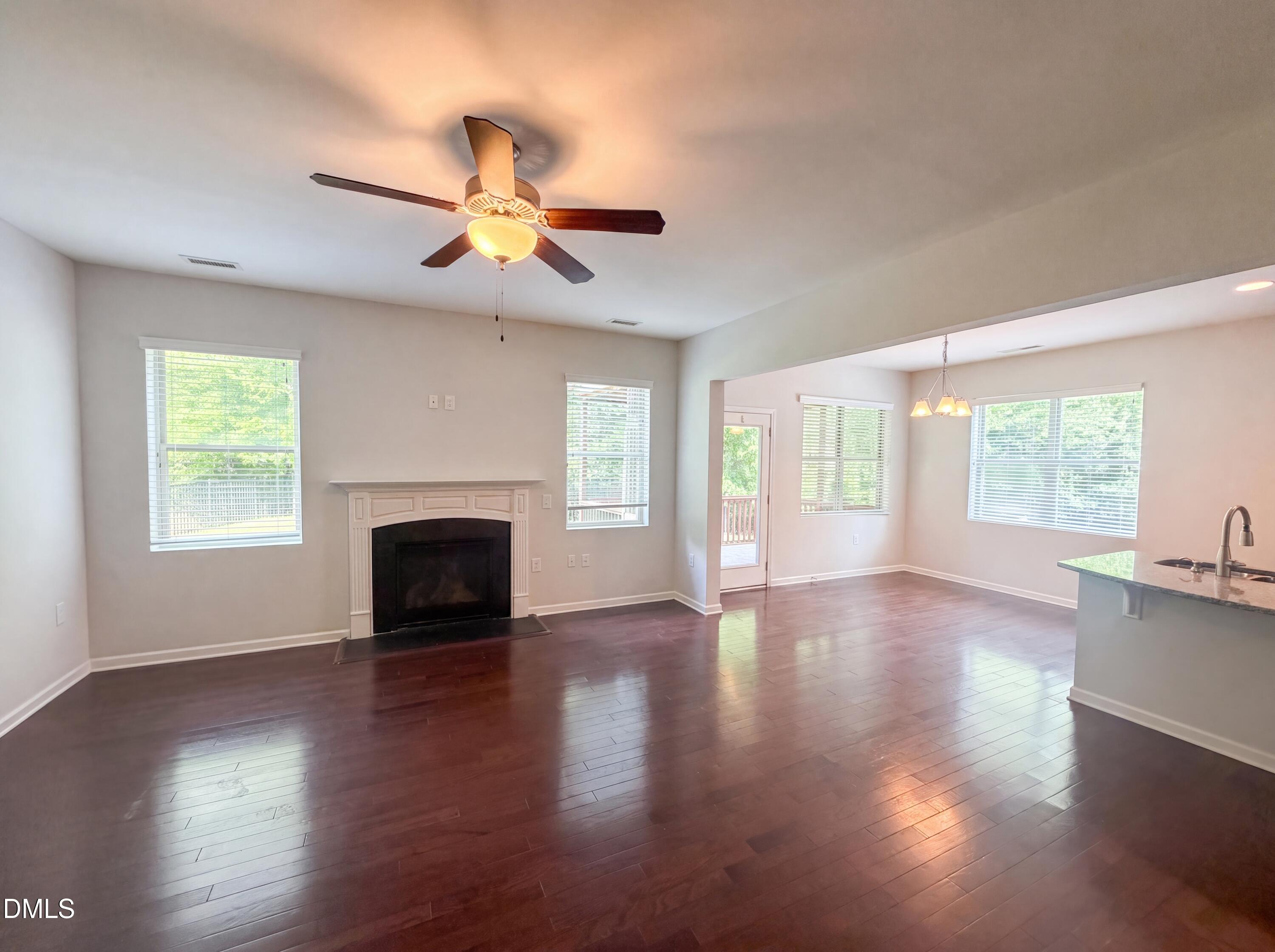 1509 Lena Lane Property Photo 3