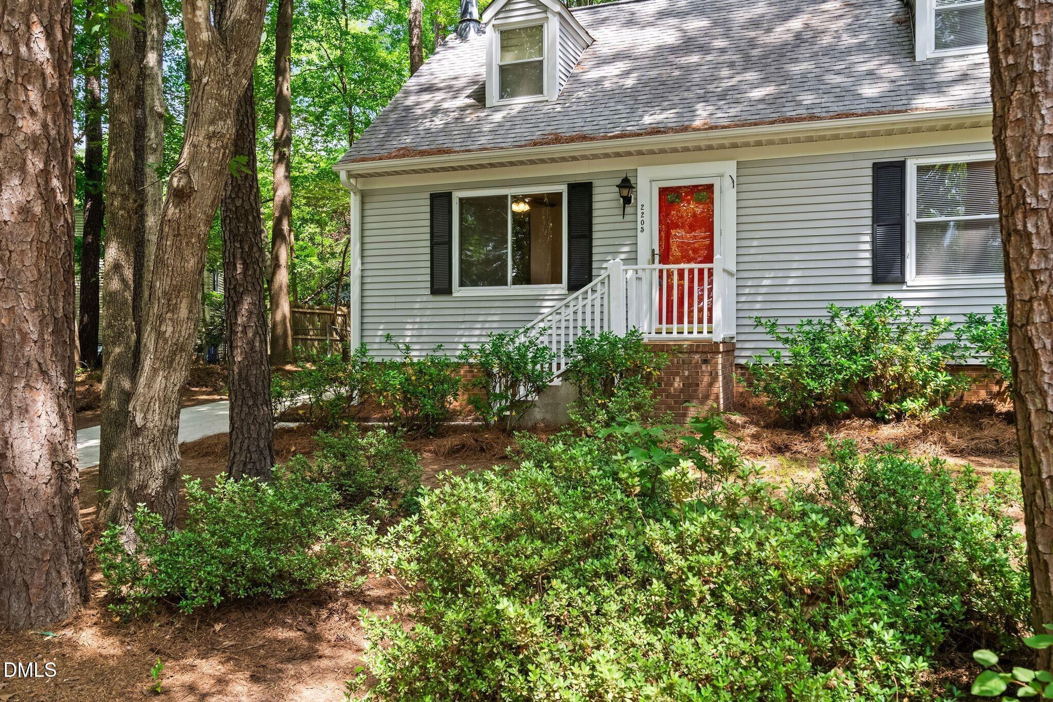 2205 Mariner Circle Property Photo 2
