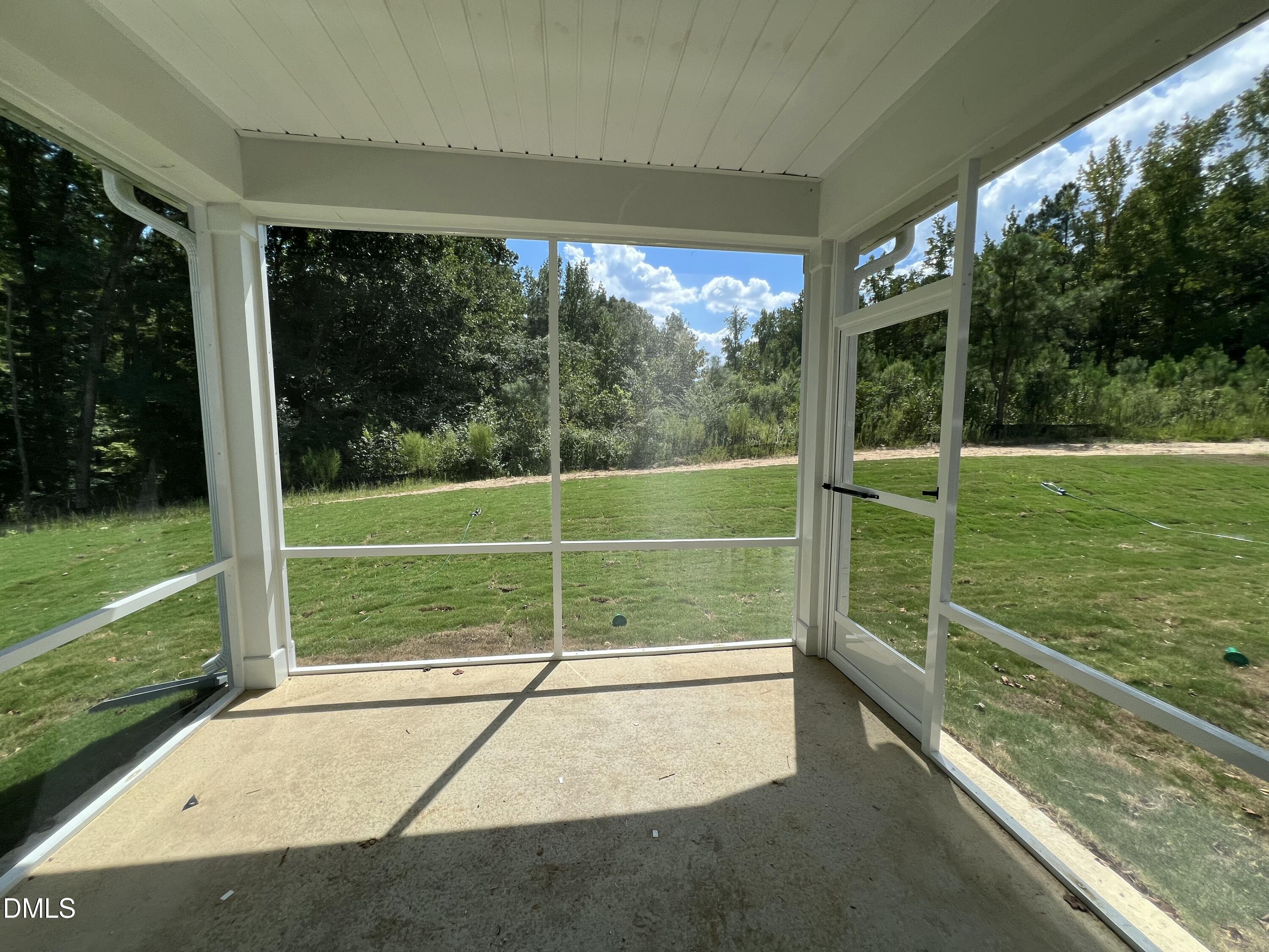 140 Beadwood Street Property Photo 4