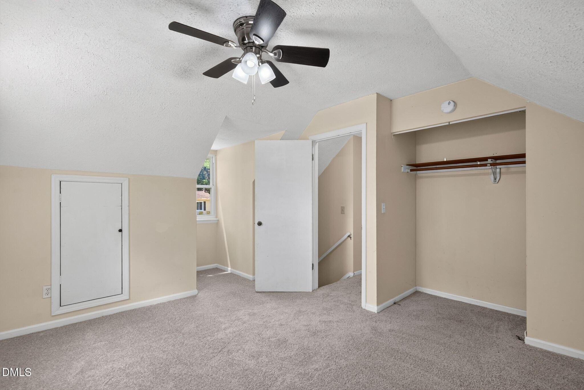 2412 Cavalier Street Property Photo 23