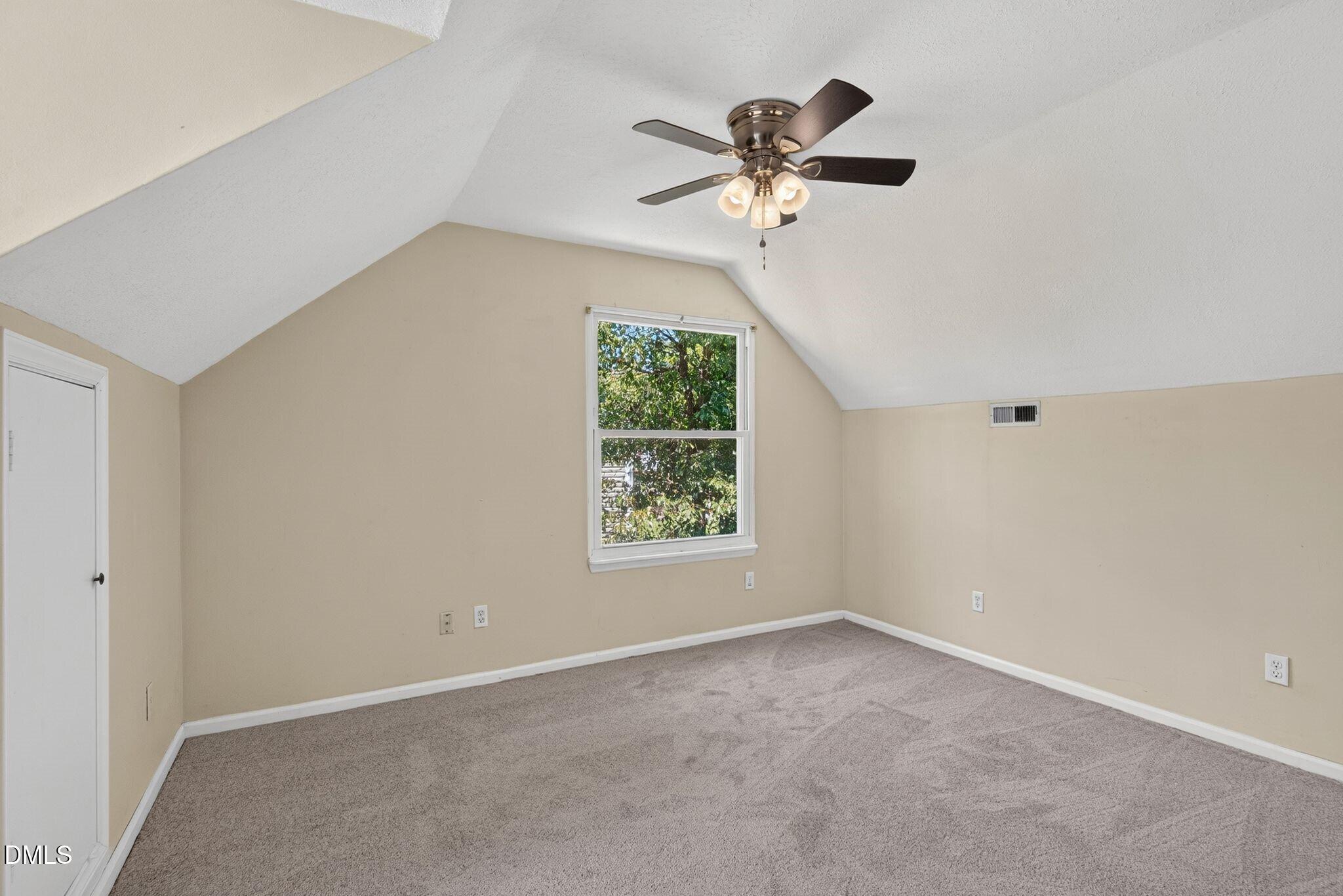 2412 Cavalier Street Property Photo 25
