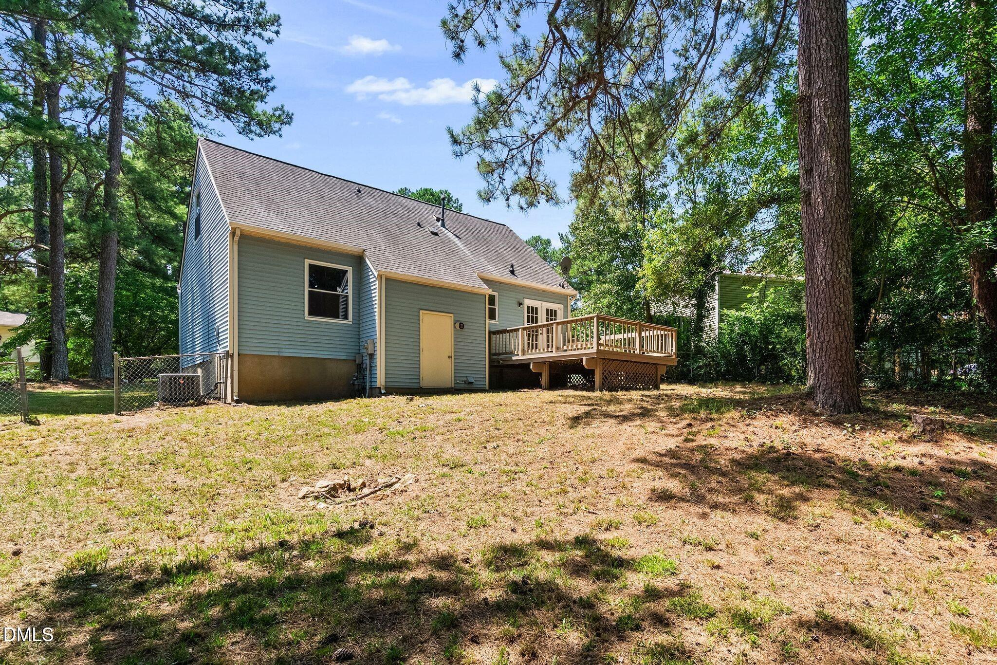 2412 Cavalier Street Property Photo 29