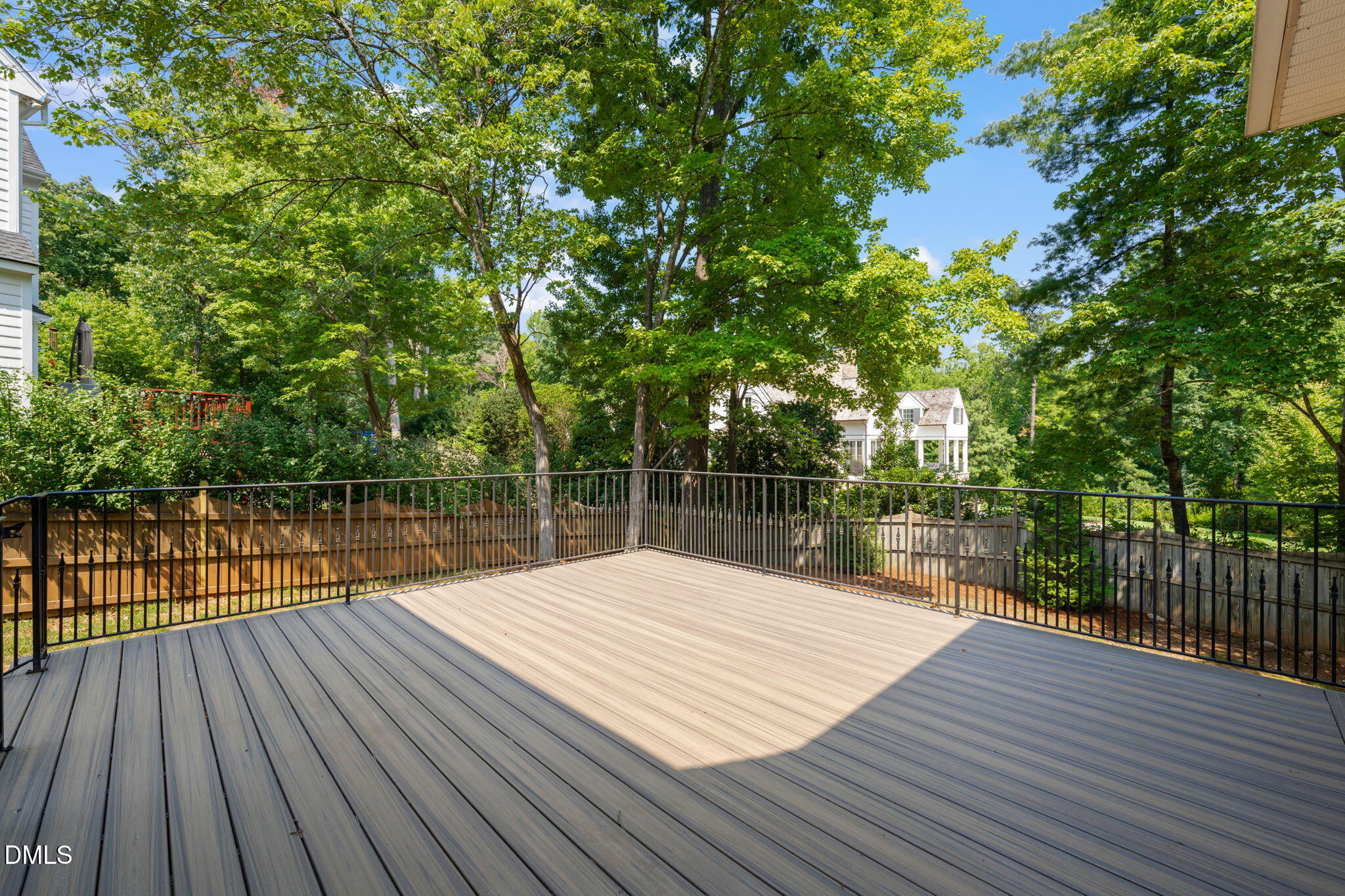 208 Highlands Lake Drive Property Photo 24