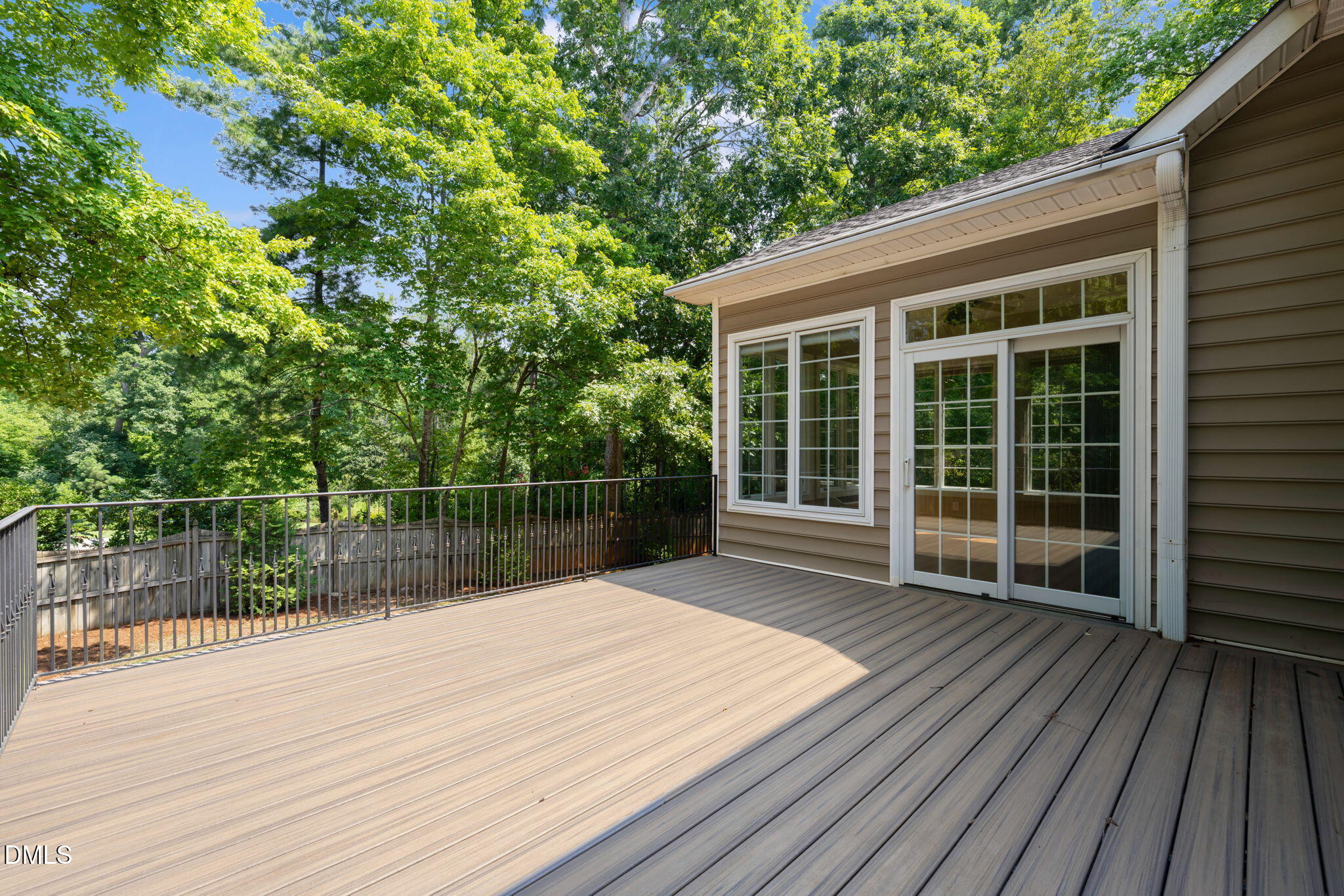 208 Highlands Lake Drive Property Photo 25