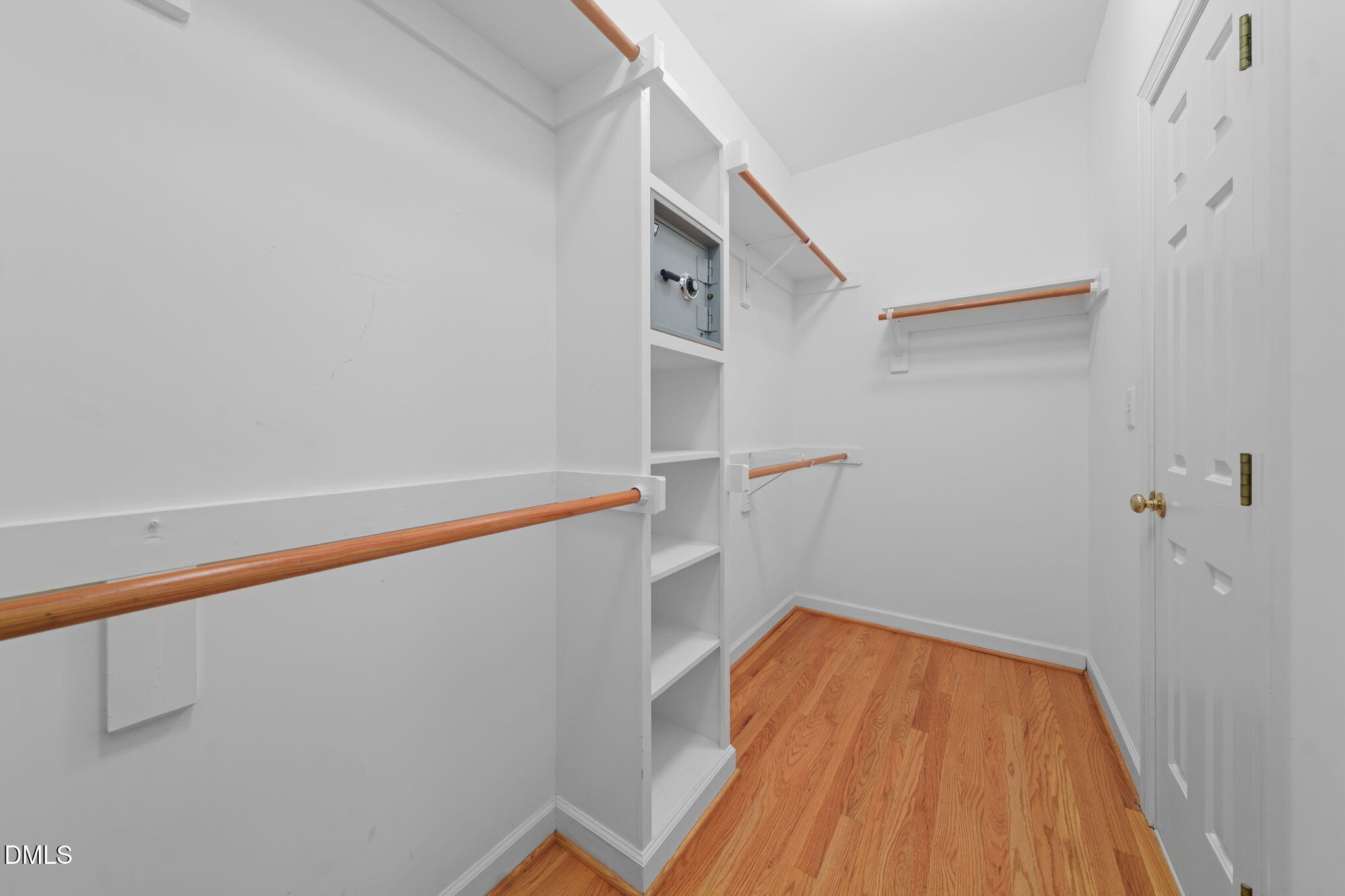 208 Highlands Lake Drive Property Photo 29