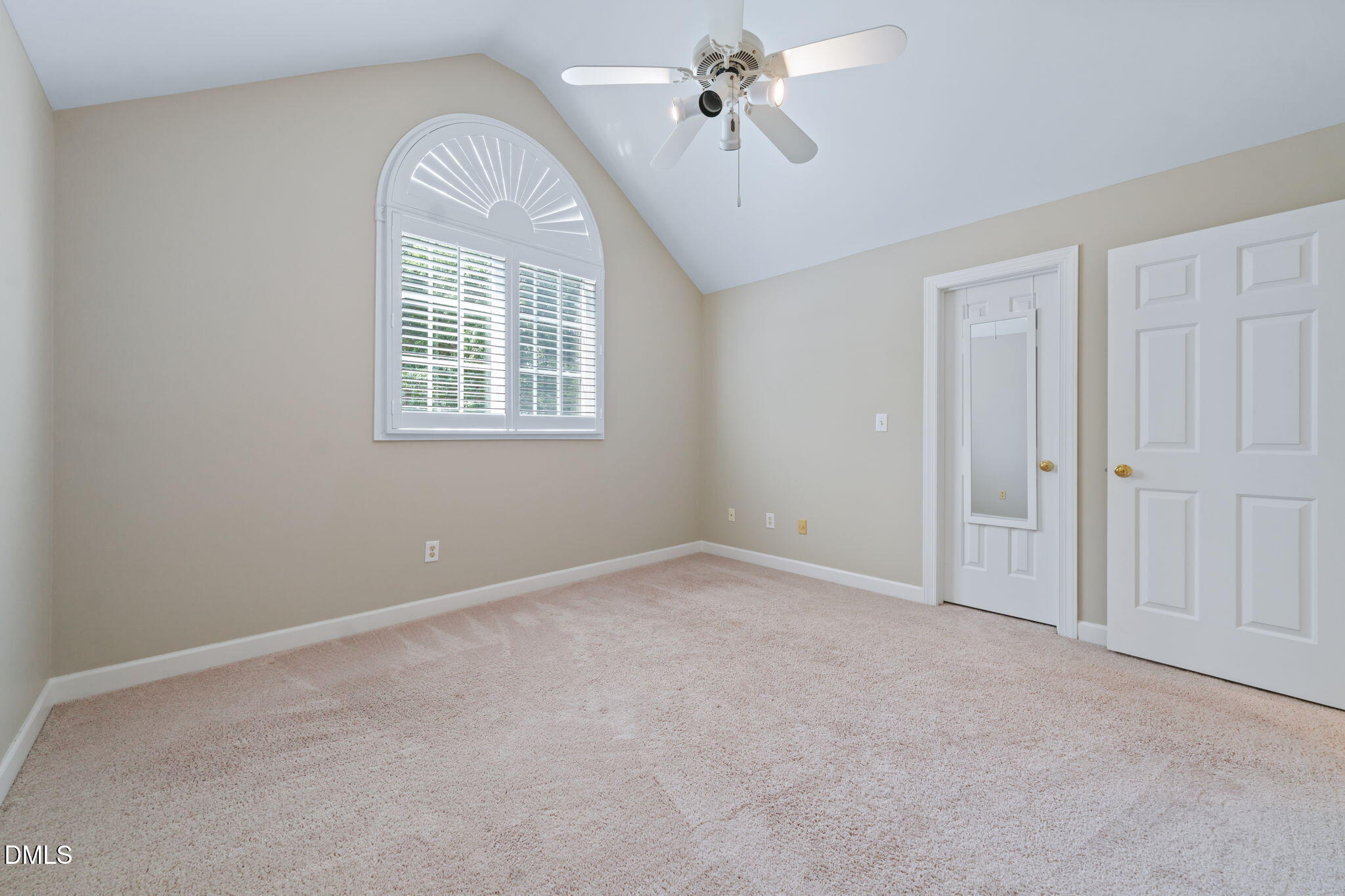 208 Highlands Lake Drive Property Photo 34