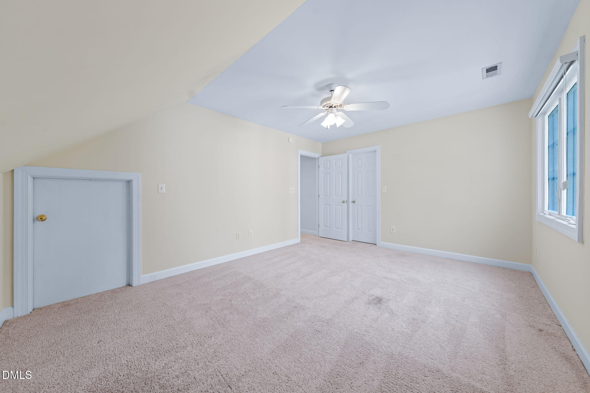 208 Highlands Lake Drive Property Photo 36