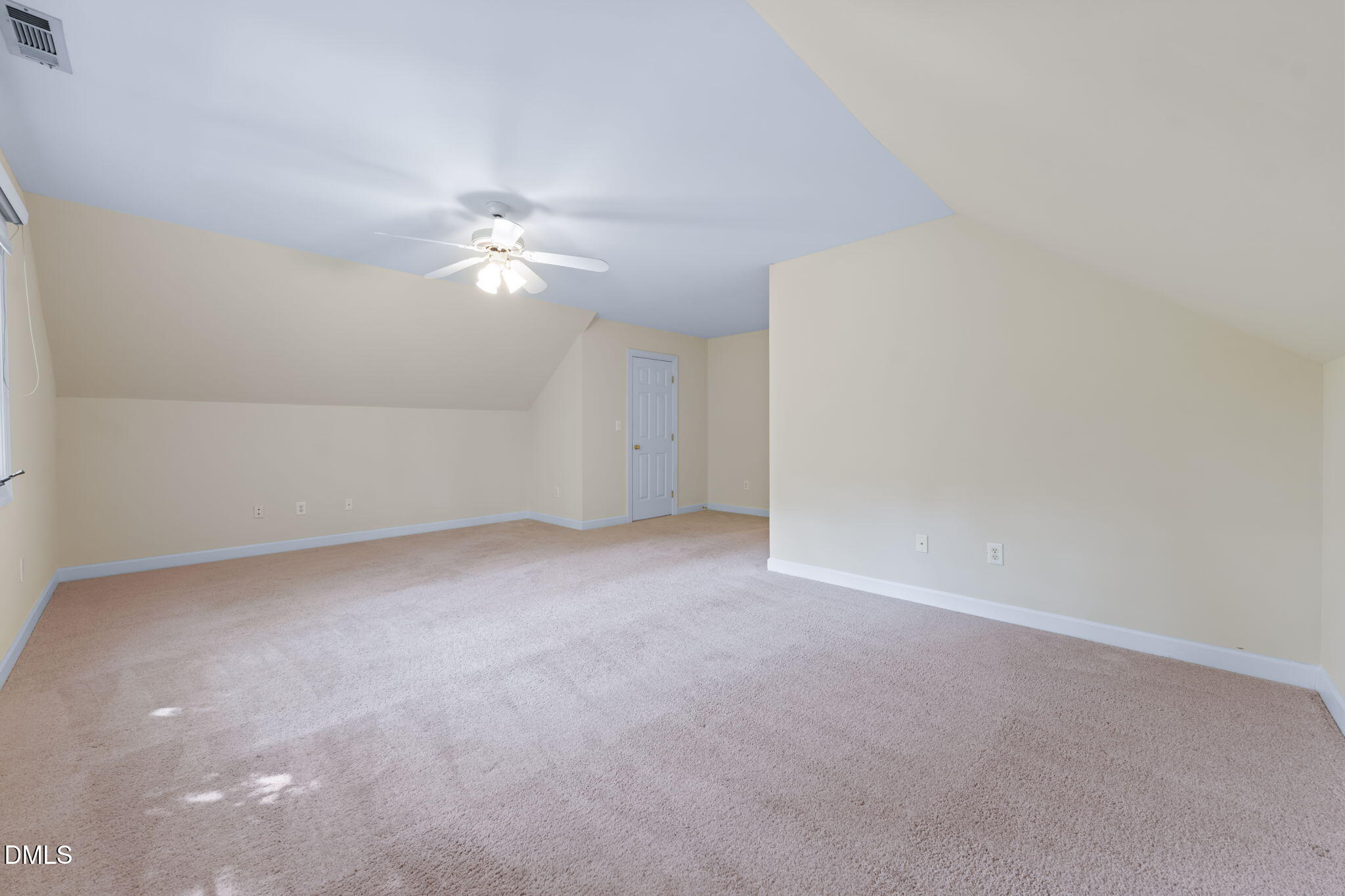 208 Highlands Lake Drive Property Photo 39