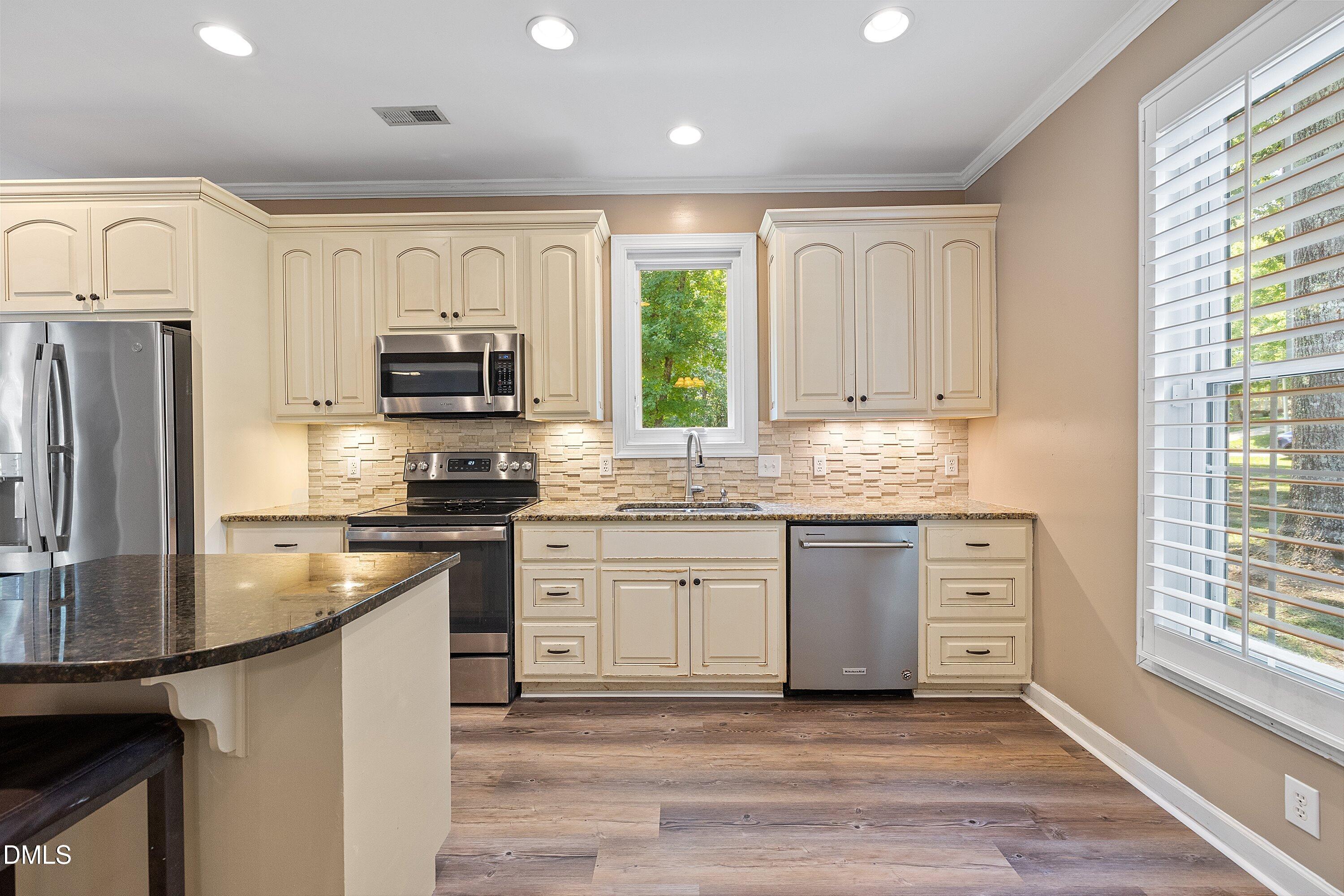 6201 Hilbert Ridge Drive Property Photo 15