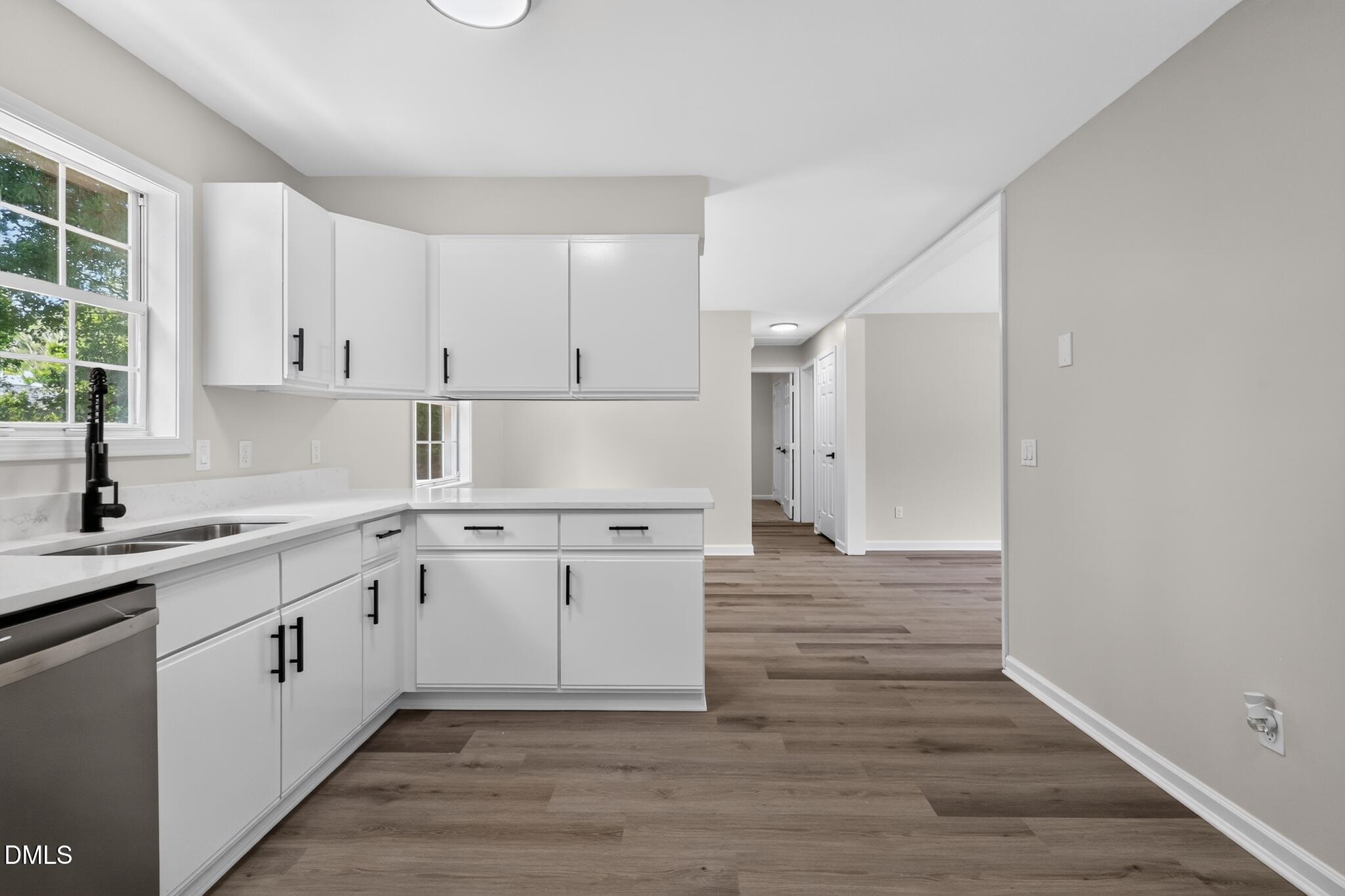 10 Knob Court Property Photo 7