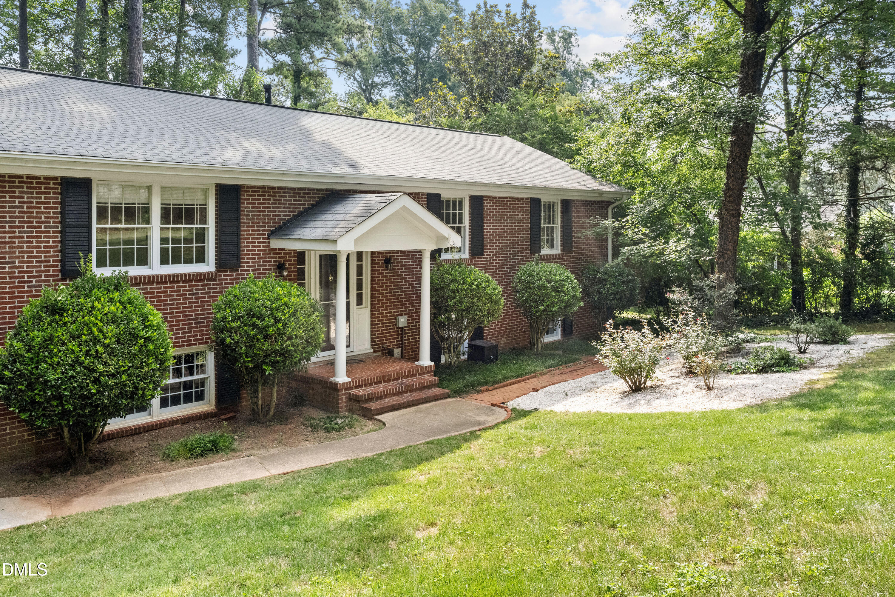 4816 Deerwood Drive Property Photo 5