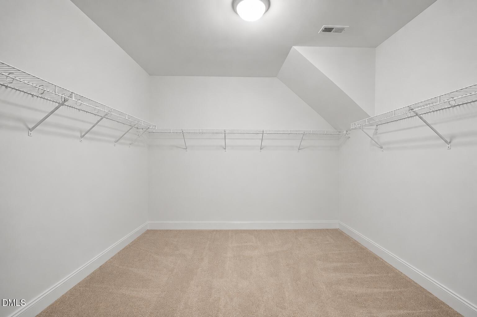 53 Unique Place Property Photo 17