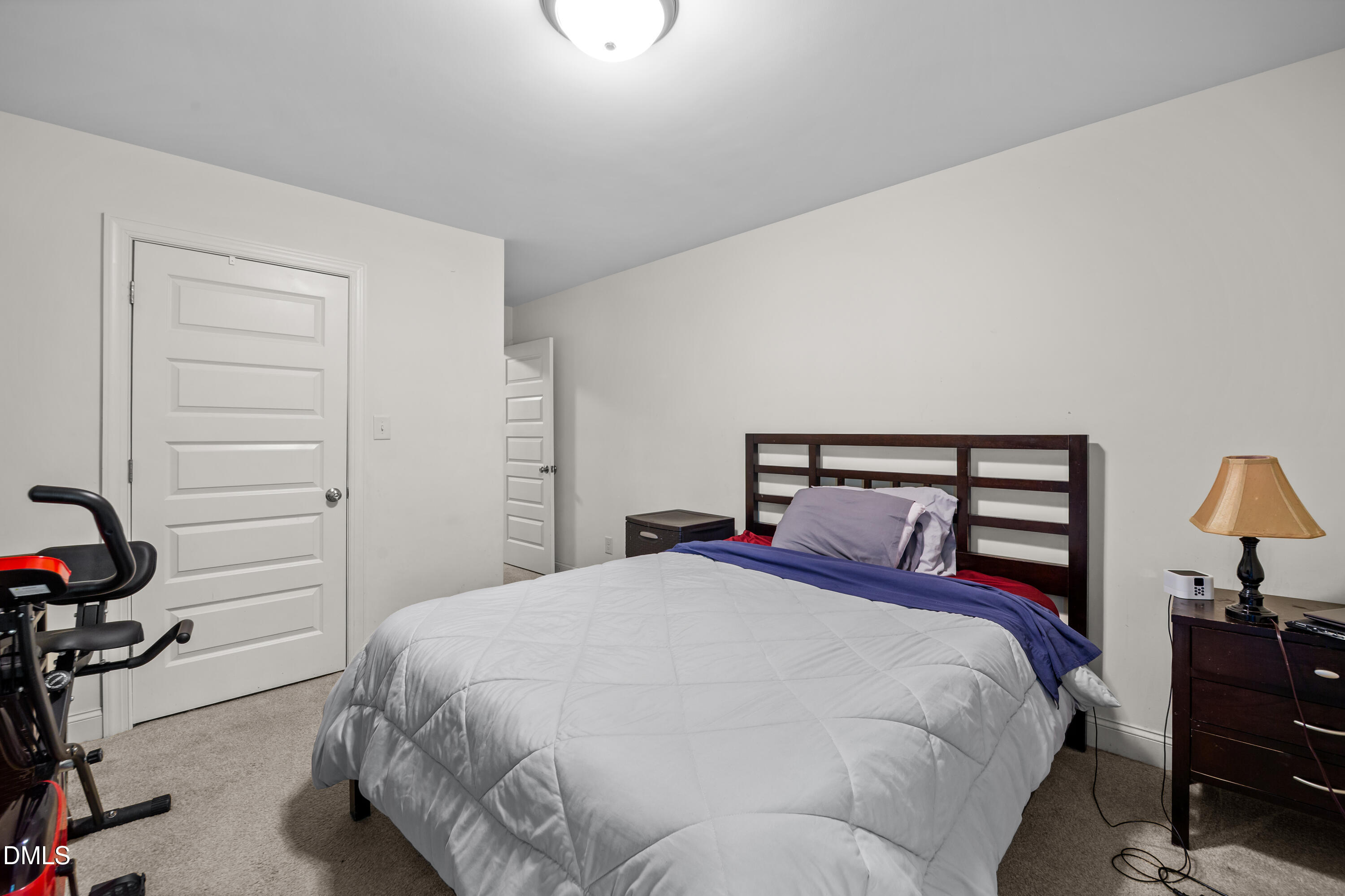 53 Unique Place Property Photo 24