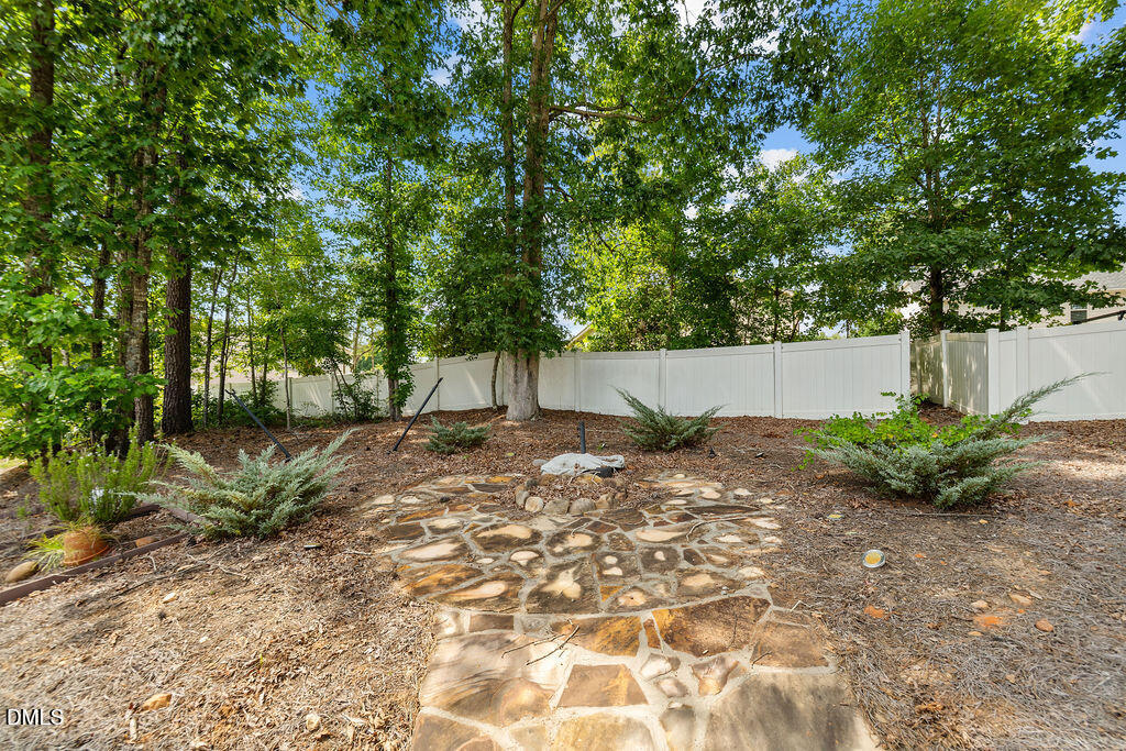 53 Unique Place Property Photo 28