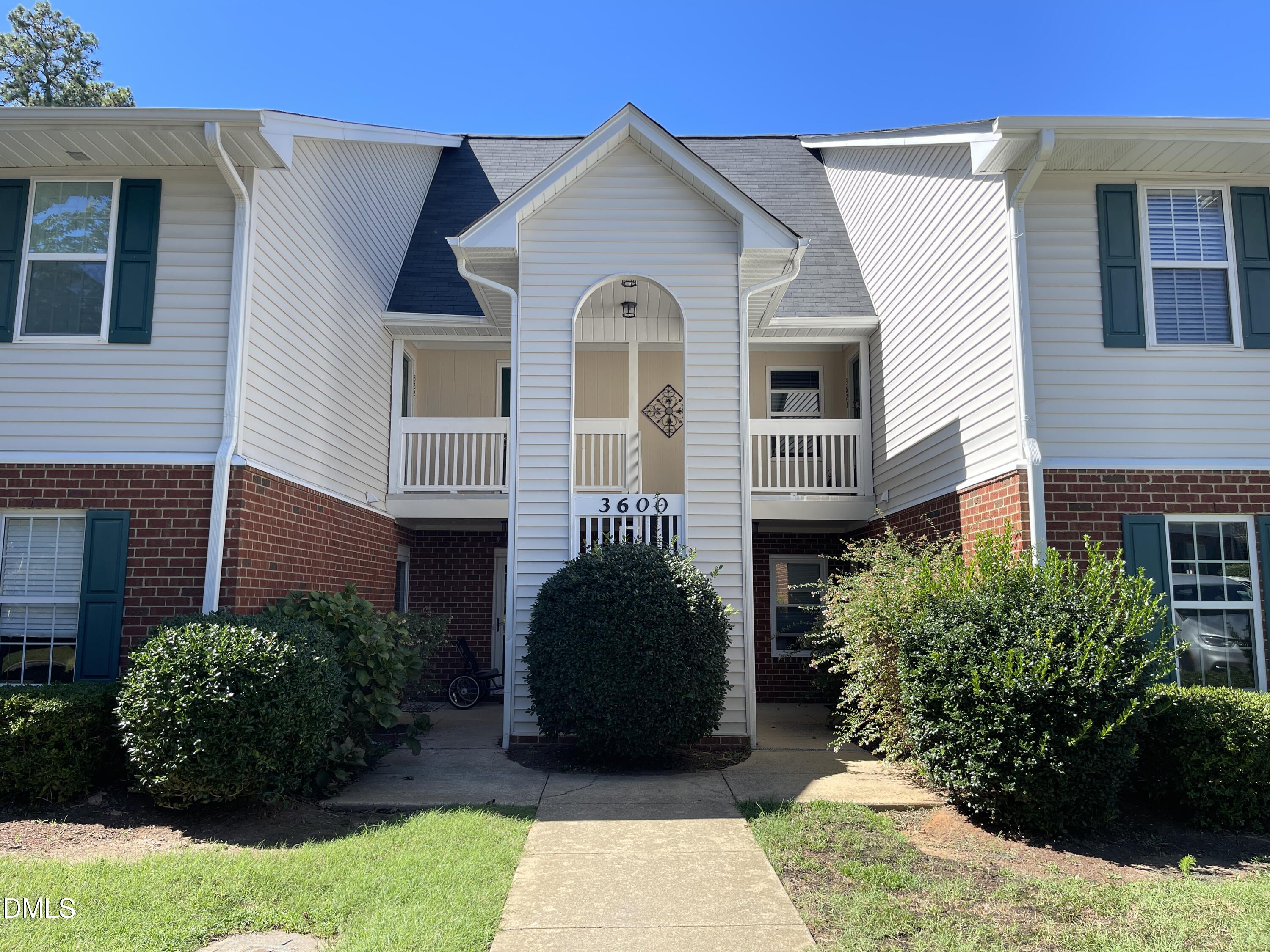 3622 Wellington Ridge Loop Property Photo 1