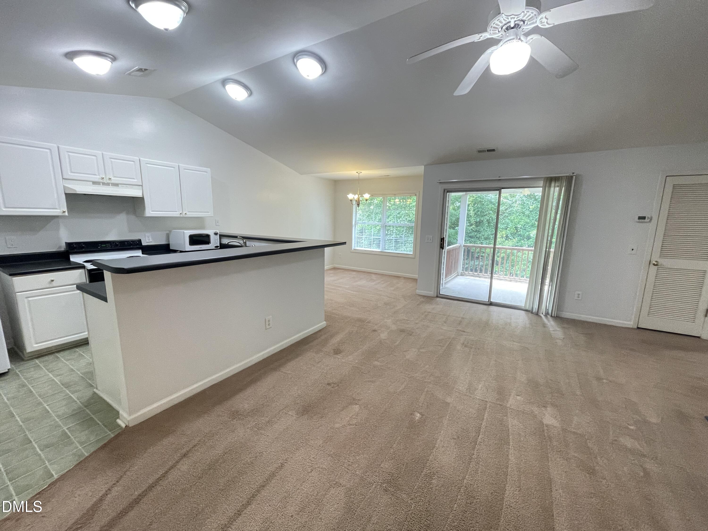 3622 Wellington Ridge Loop Property Photo 4