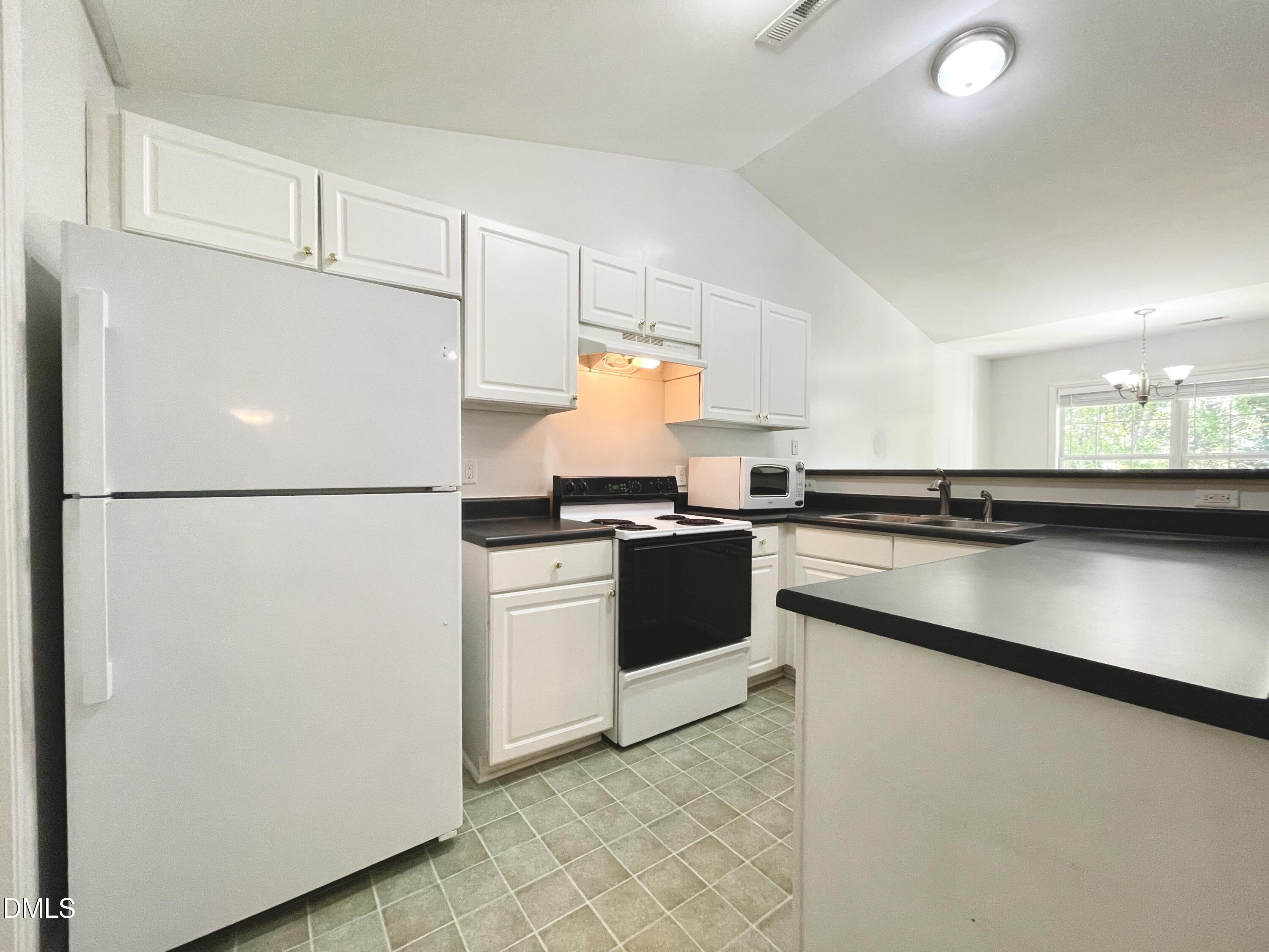 3622 Wellington Ridge Loop Property Photo 7