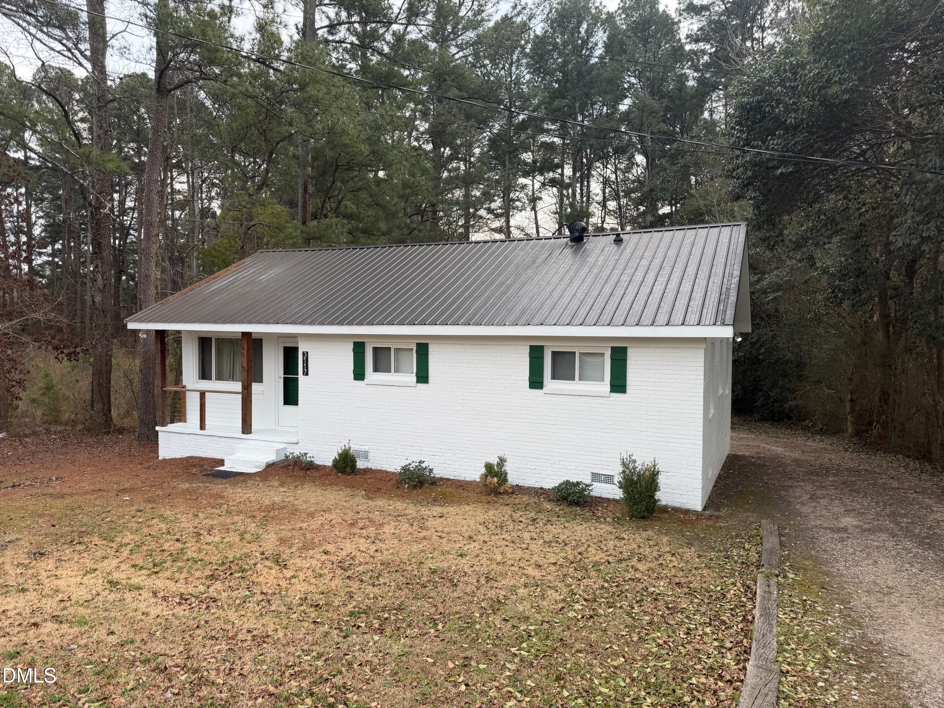 3117 Tryon Road Property Photo 1