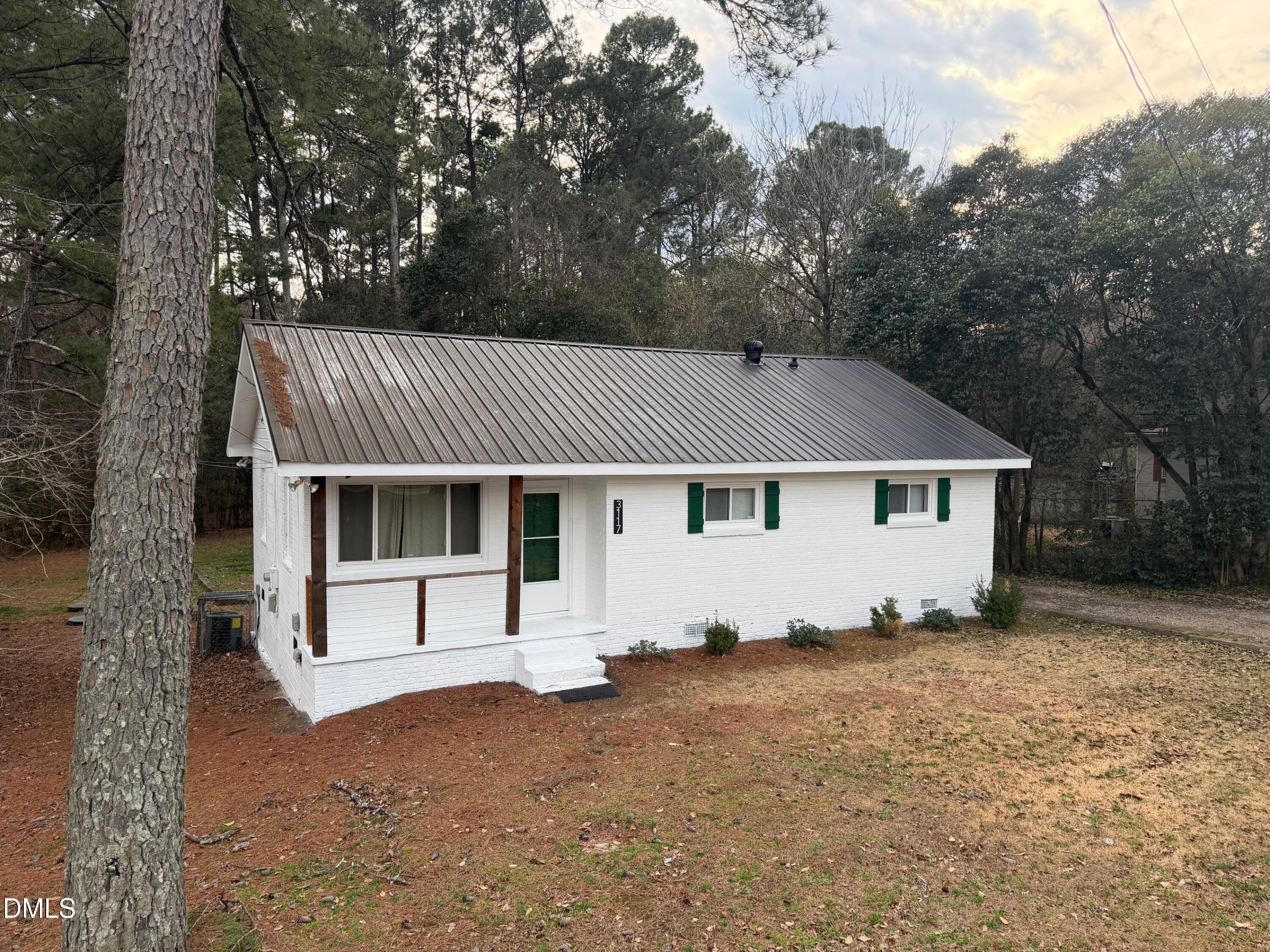 3117 Tryon Road Property Photo 2