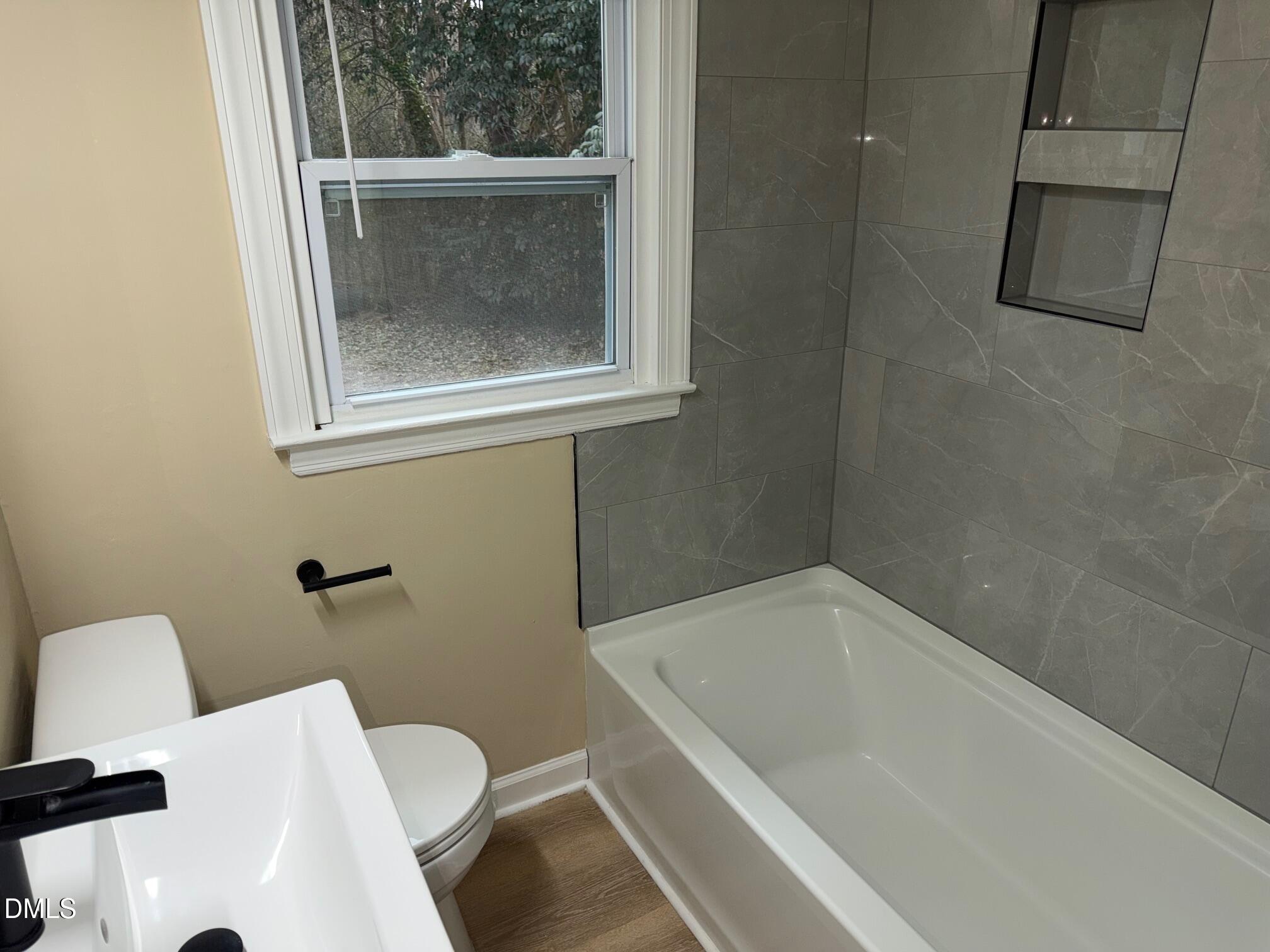 3117 Tryon Road Property Photo 9