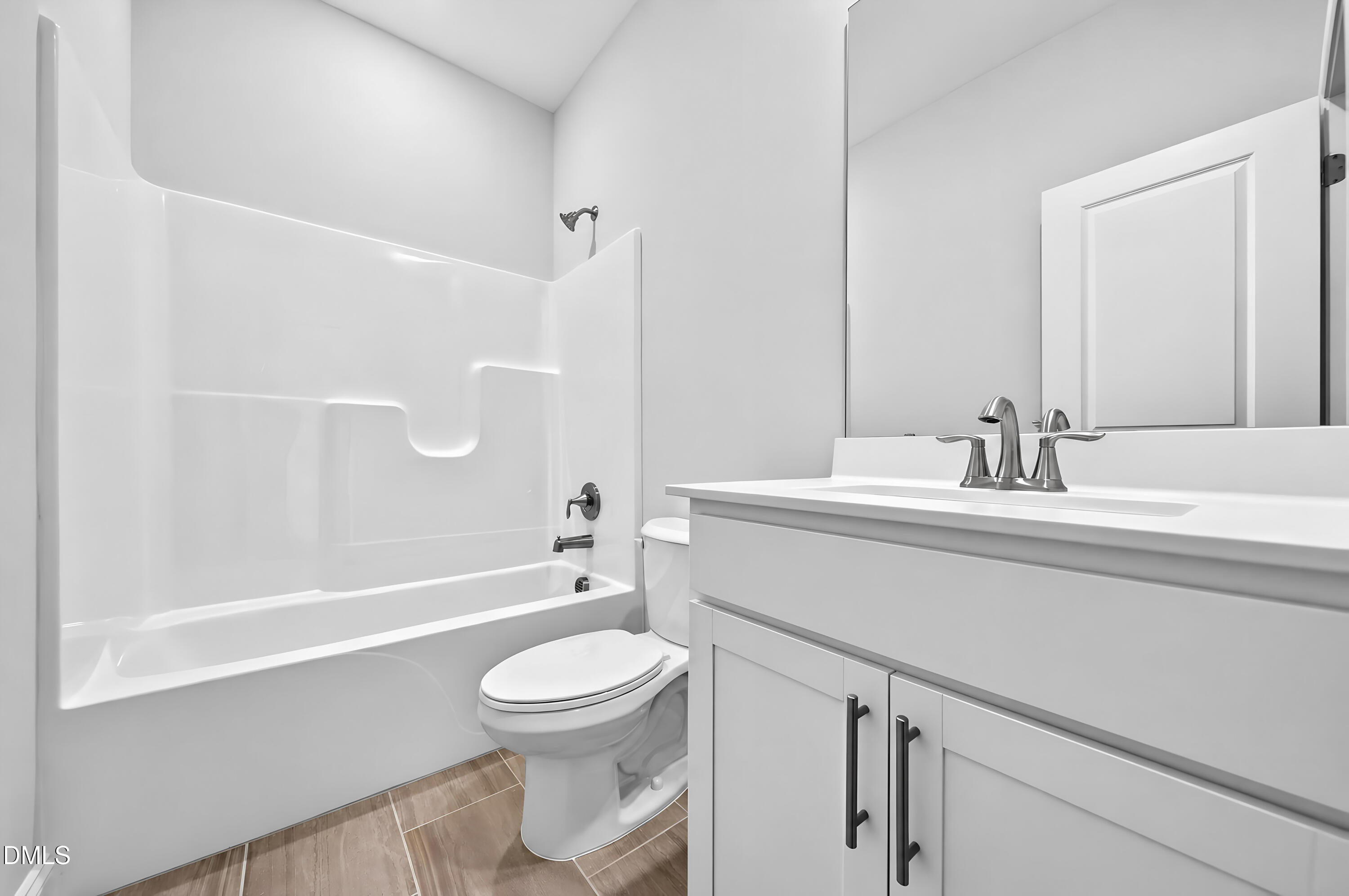 412 Cedar Barn Lane Property Photo 18