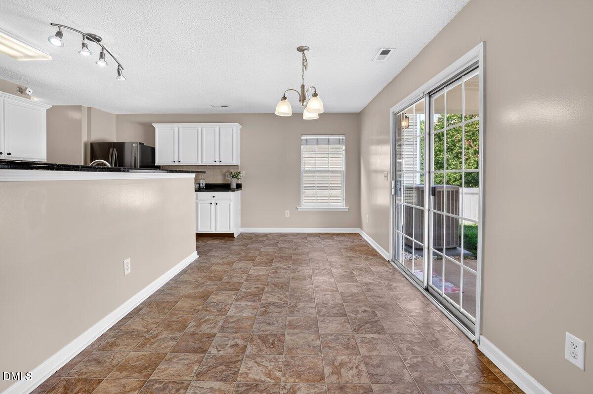 200 Georgetowne Drive Property Photo 12