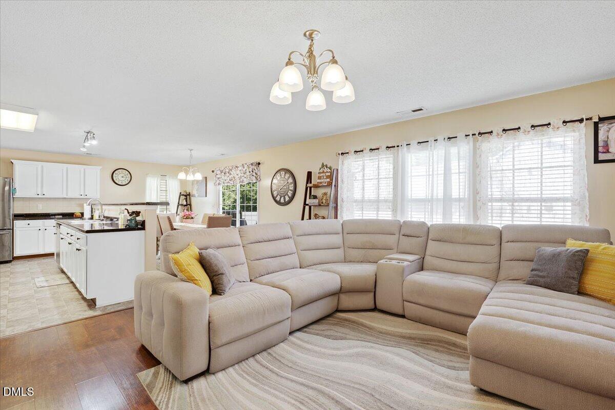 200 Georgetowne Drive Property Photo 25