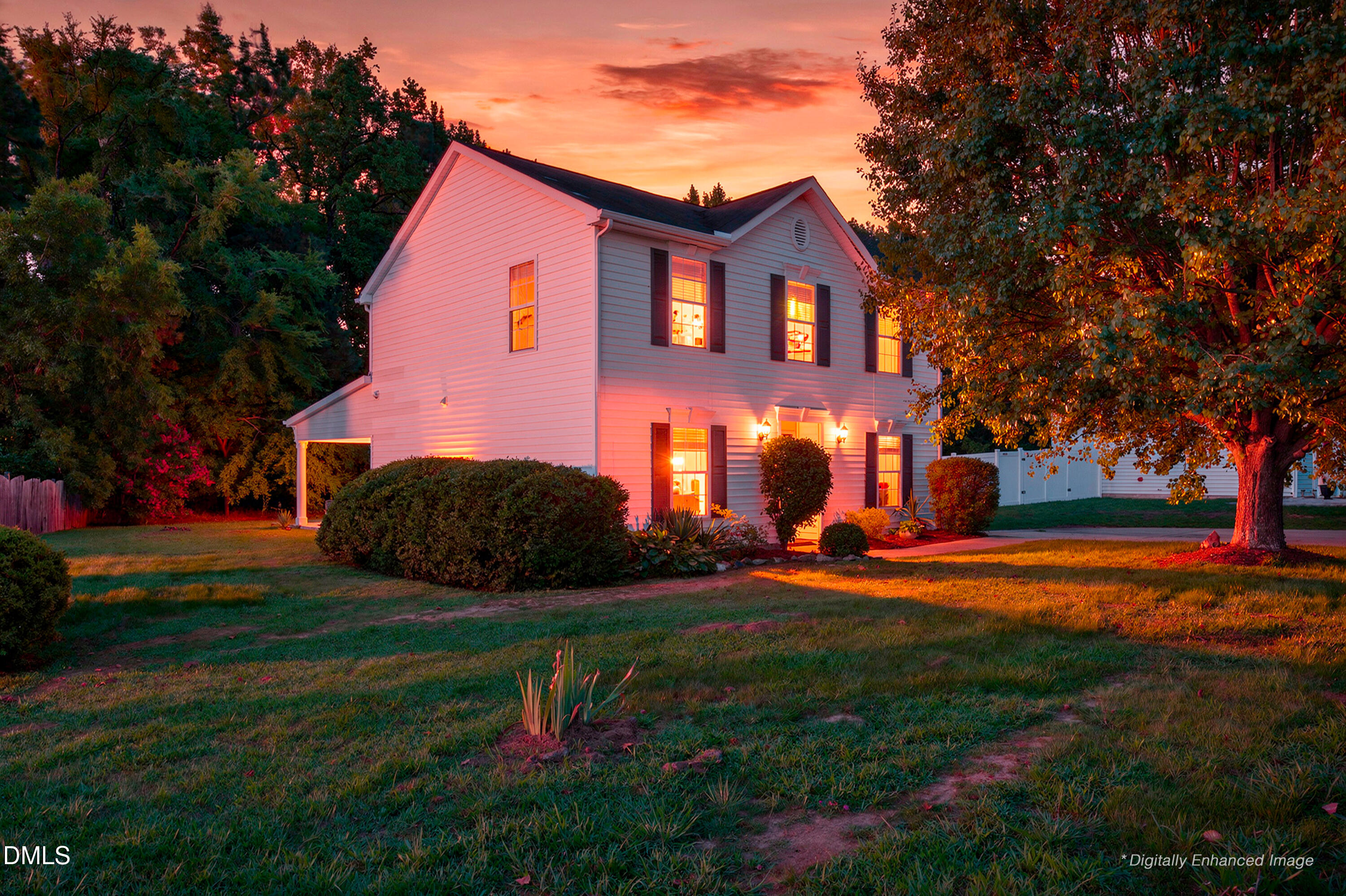 38 Silverstone Drive Property Photo 1