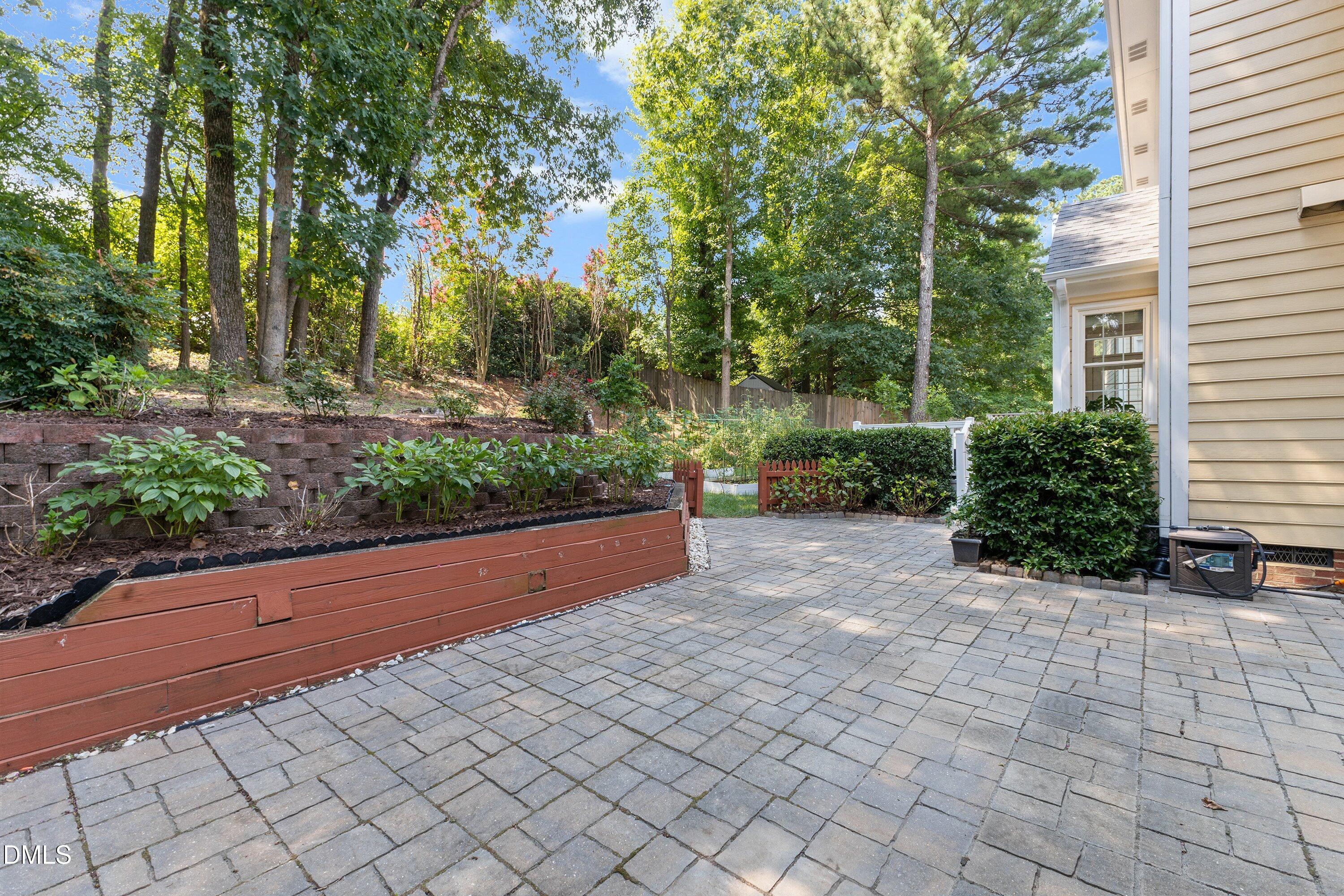 201 Lyncroft Lane Property Photo 40