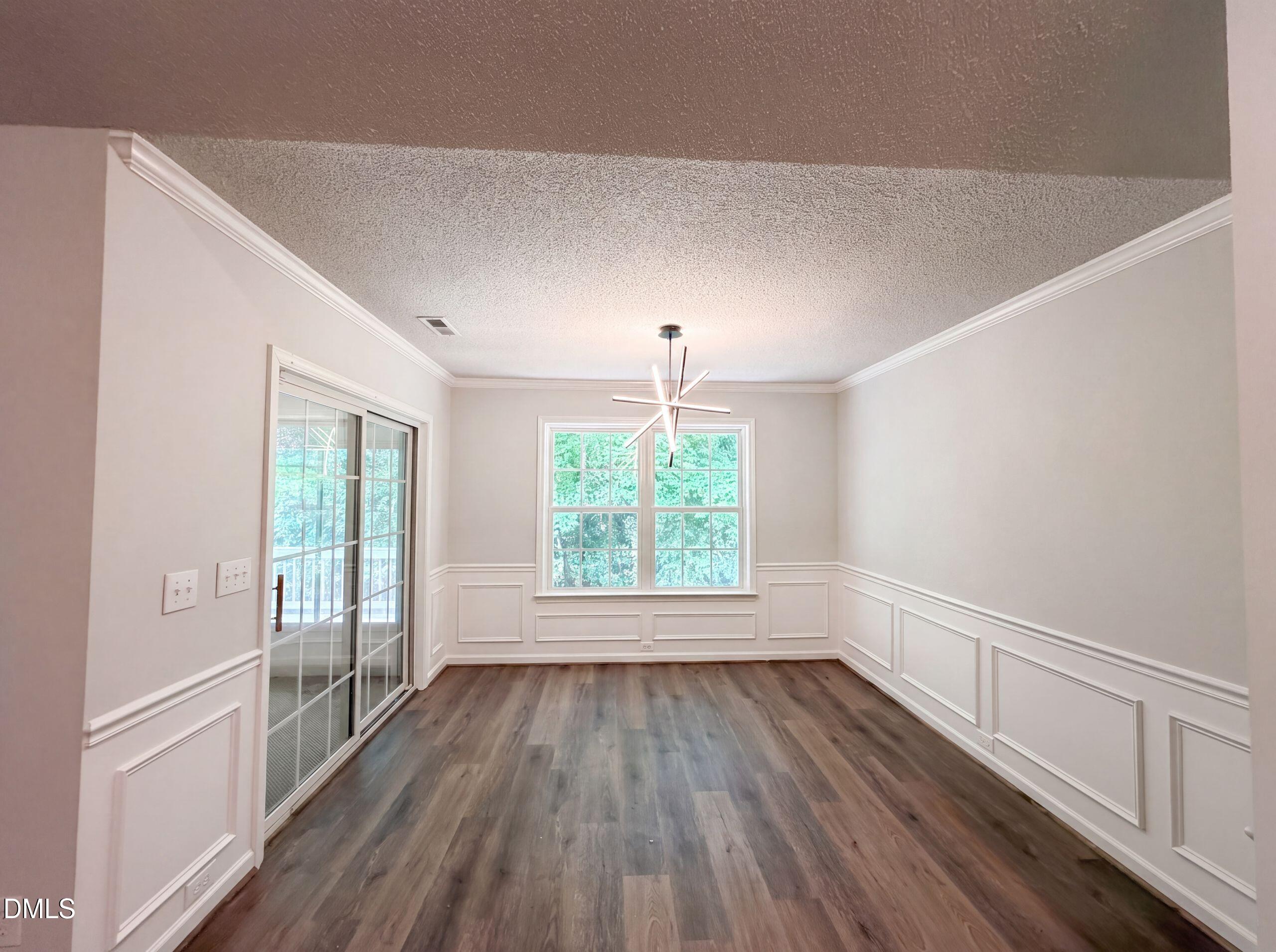 4536 Drewbridge Way Property Photo 6