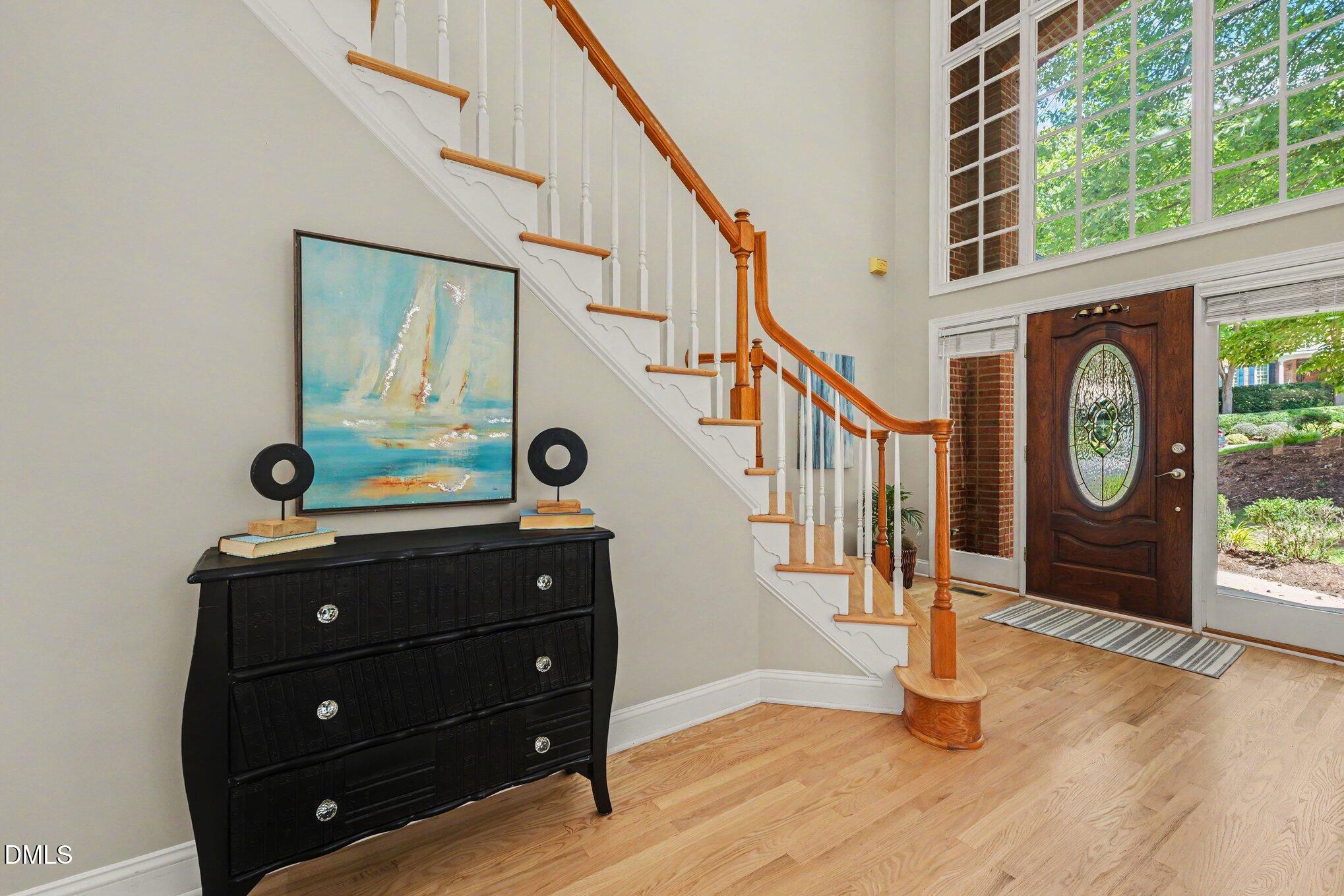112 St Lenville Drive Property Photo 3