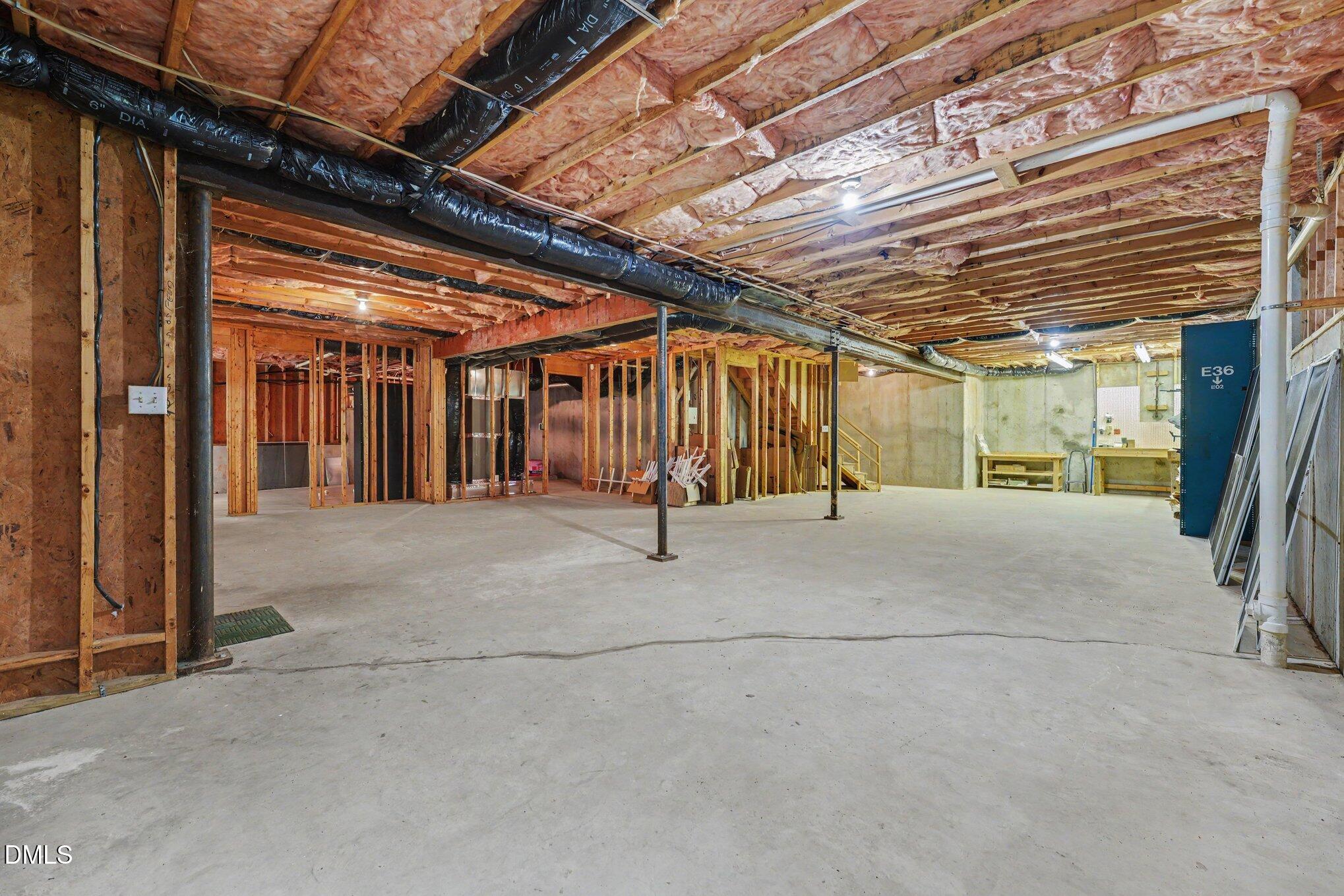 112 St Lenville Drive Property Photo 34