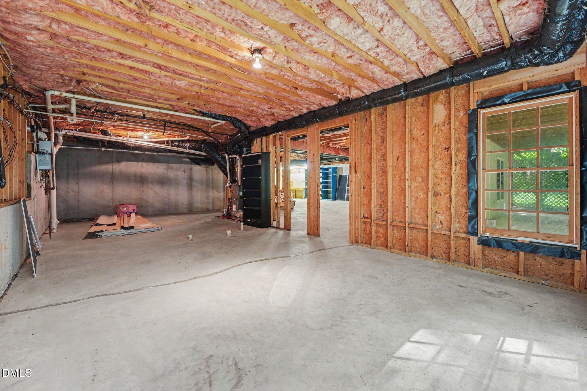 112 St Lenville Drive Property Photo 35