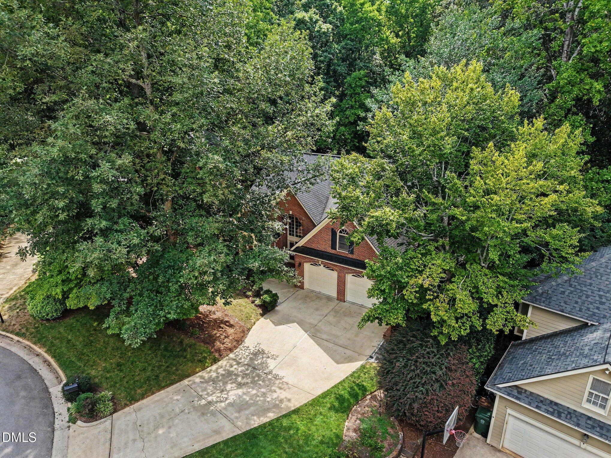 112 St Lenville Drive Property Photo 45