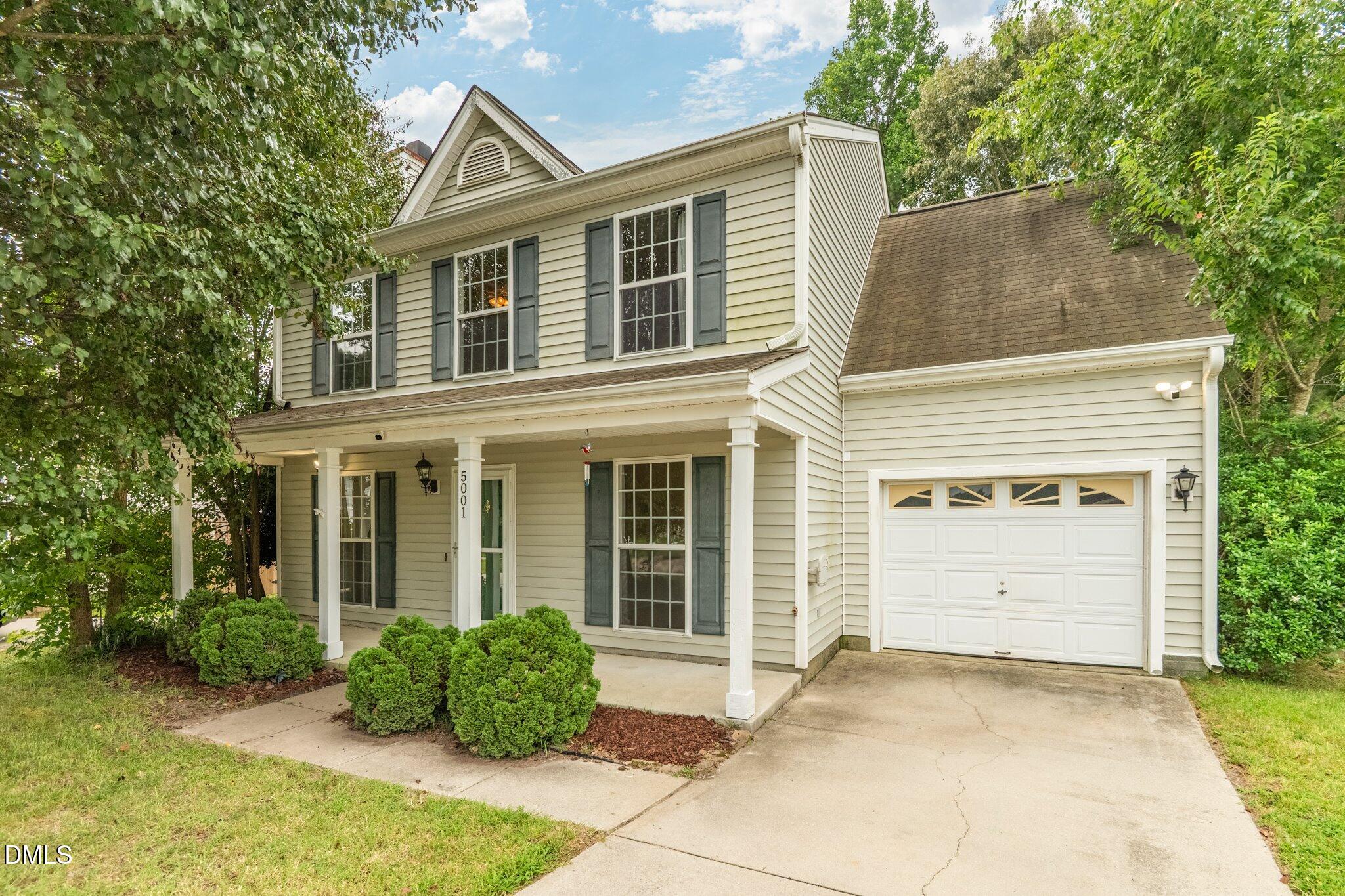 5001 Croftwood Drive Property Photo 1