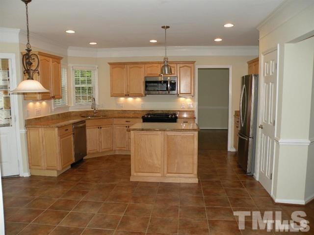 311 Swiss Lake Drive Property Photo 10