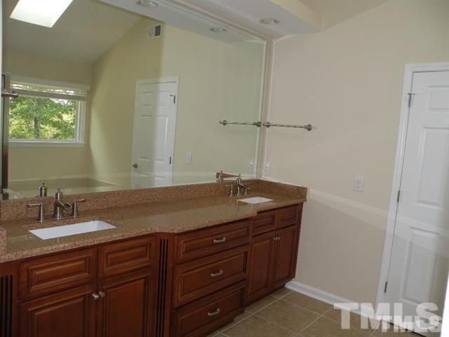 311 Swiss Lake Drive Property Photo 15
