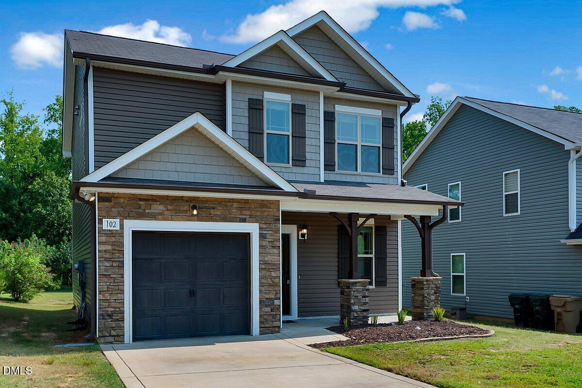 102 Forsyth Parkway Property Photo 1