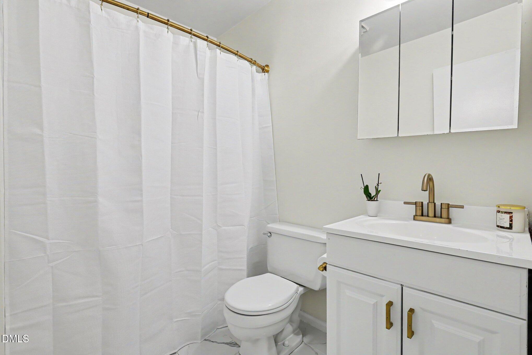 1416 Lions Way Property Photo 22