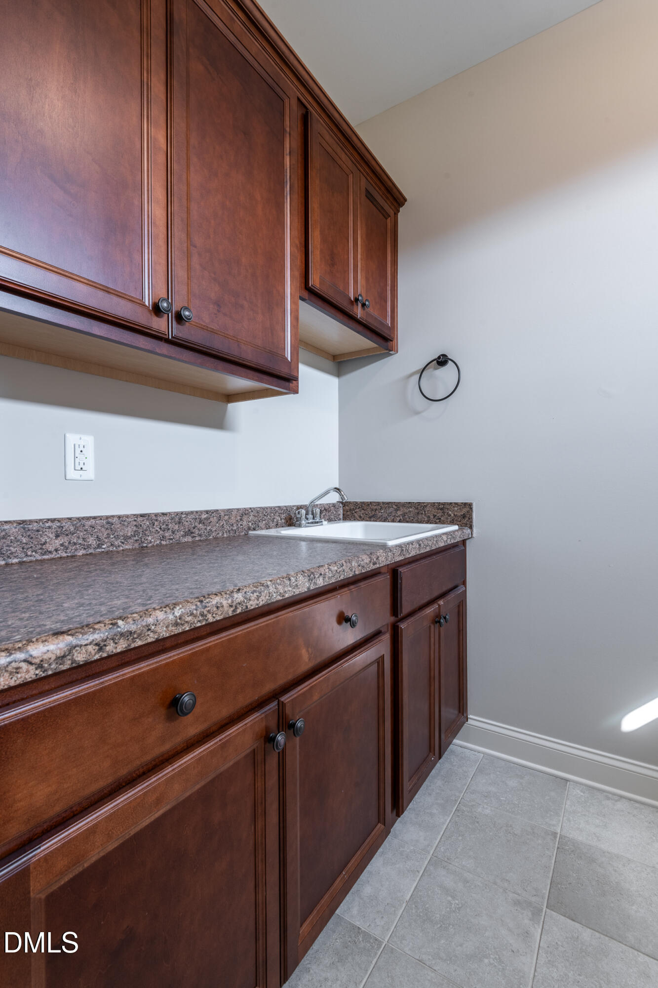 506 Carsons Creek Trail Property Photo 36
