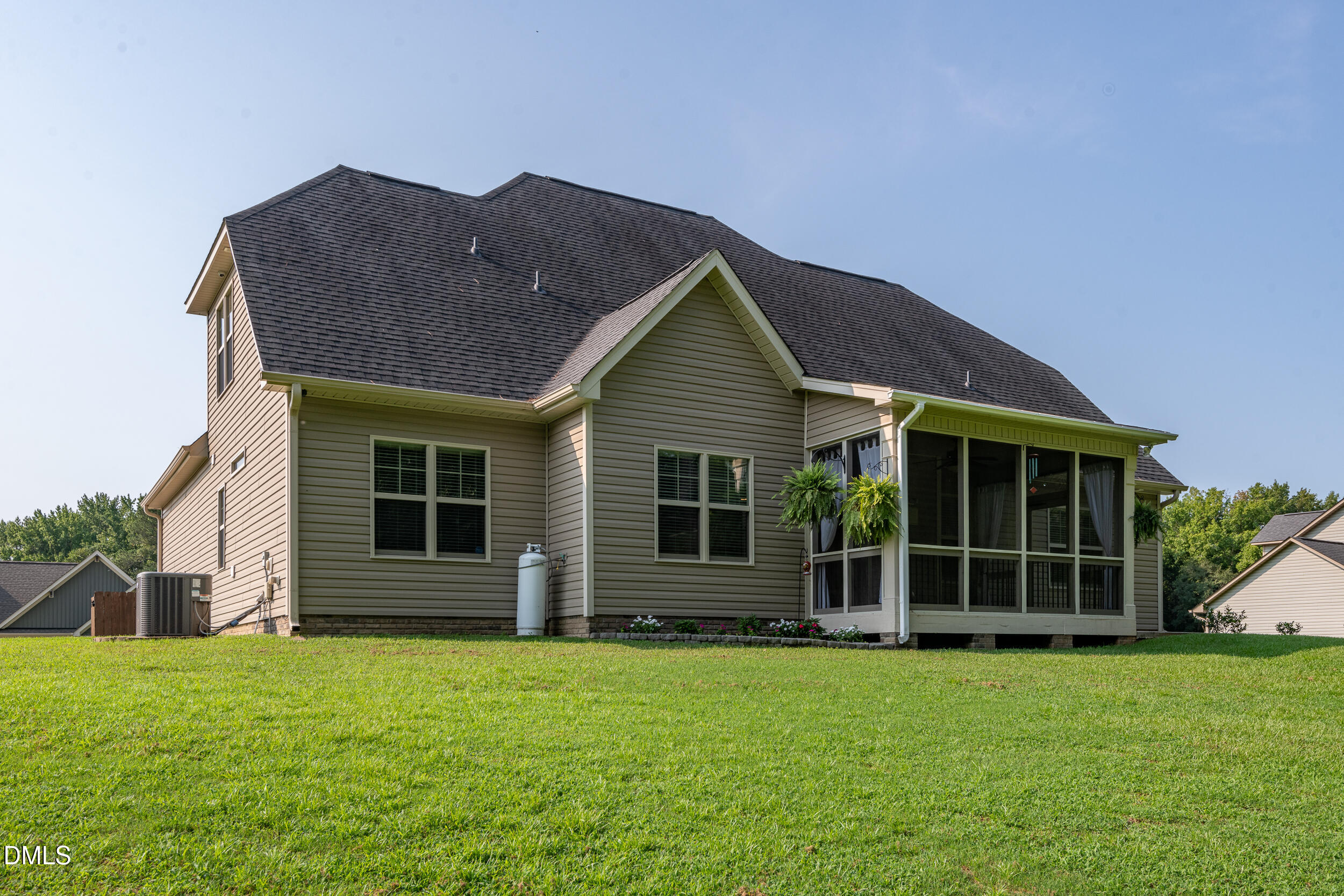 506 Carsons Creek Trail Property Photo 76