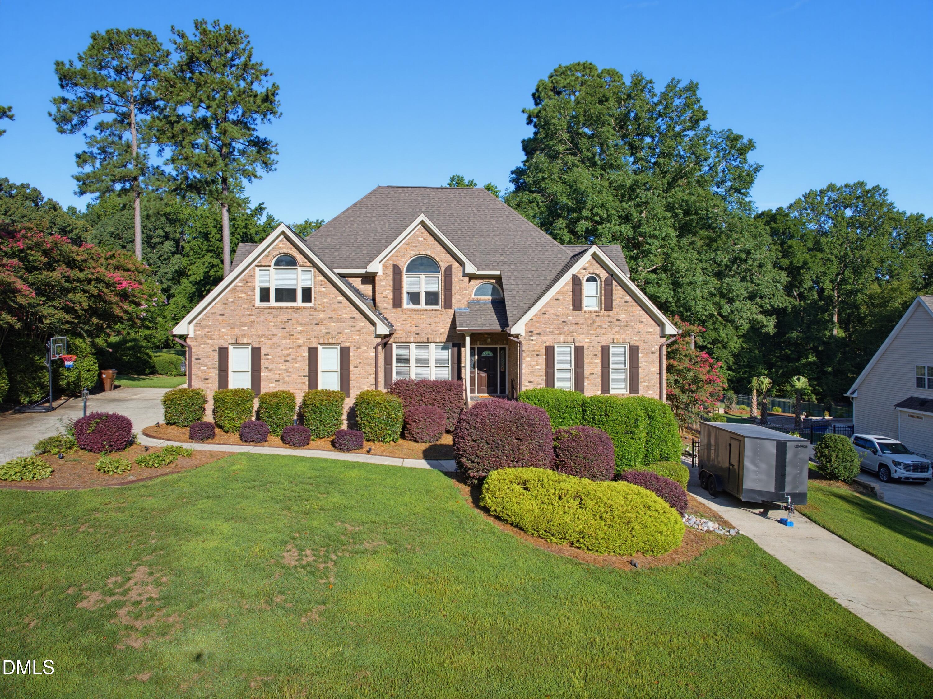 200 Cherry Laurel Drive Property Photo 2