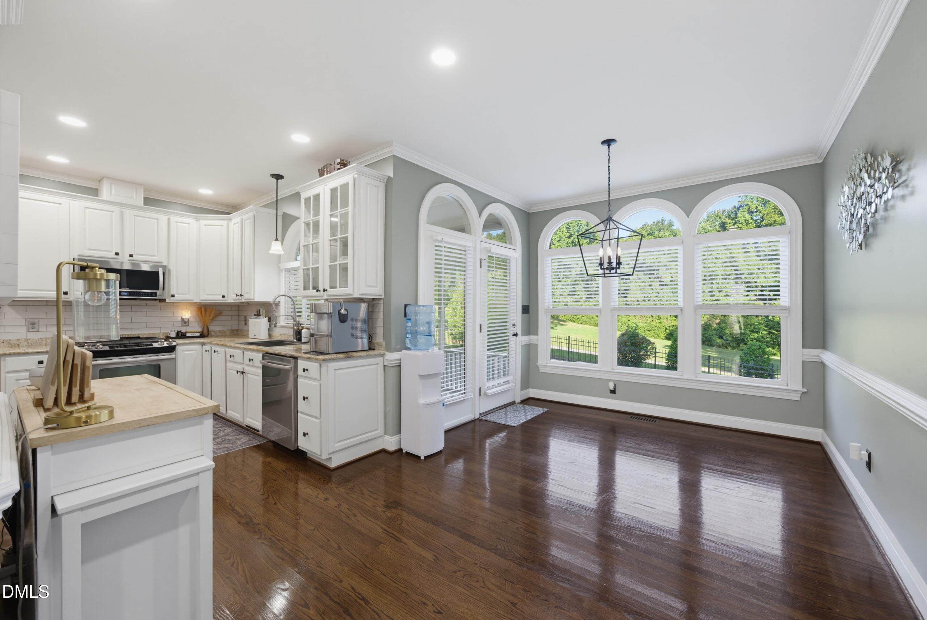 200 Cherry Laurel Drive Property Photo 13